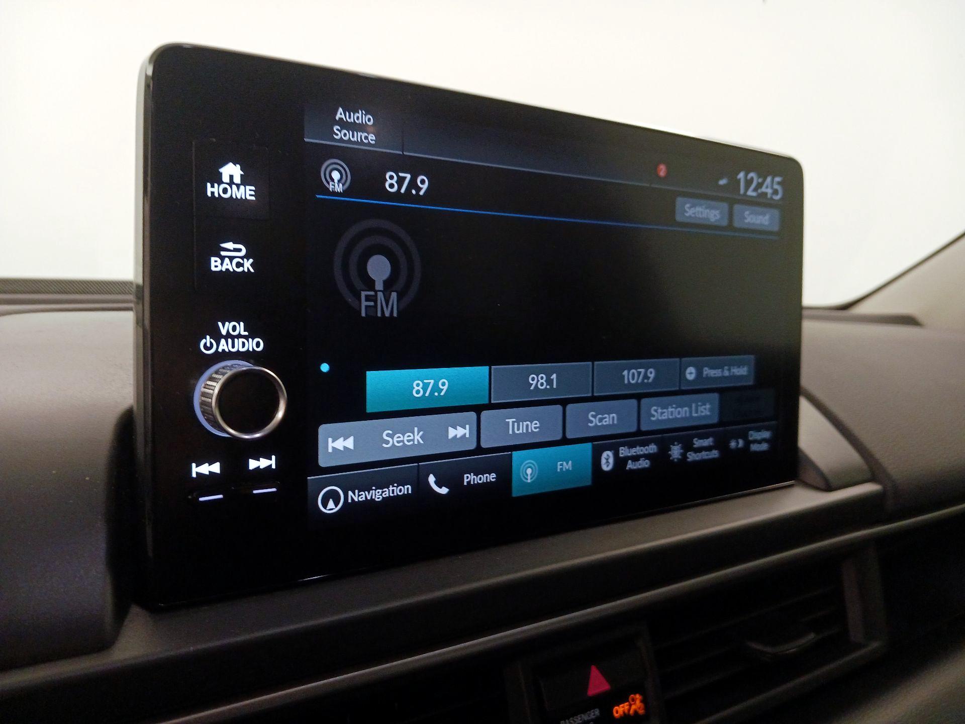 Thumbnail: 2023 Honda Pilot - 16