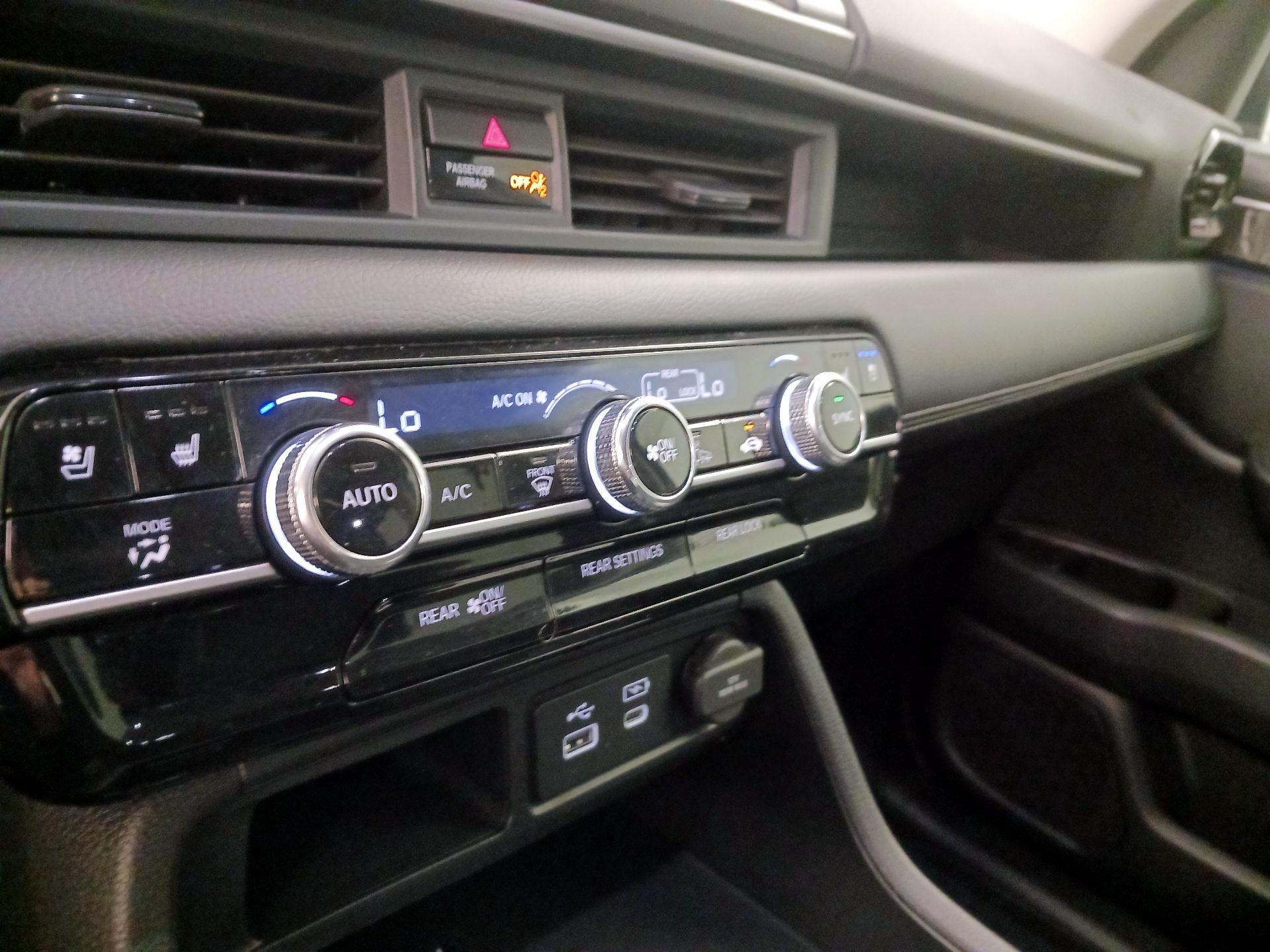 Thumbnail: 2023 Honda Pilot - 17