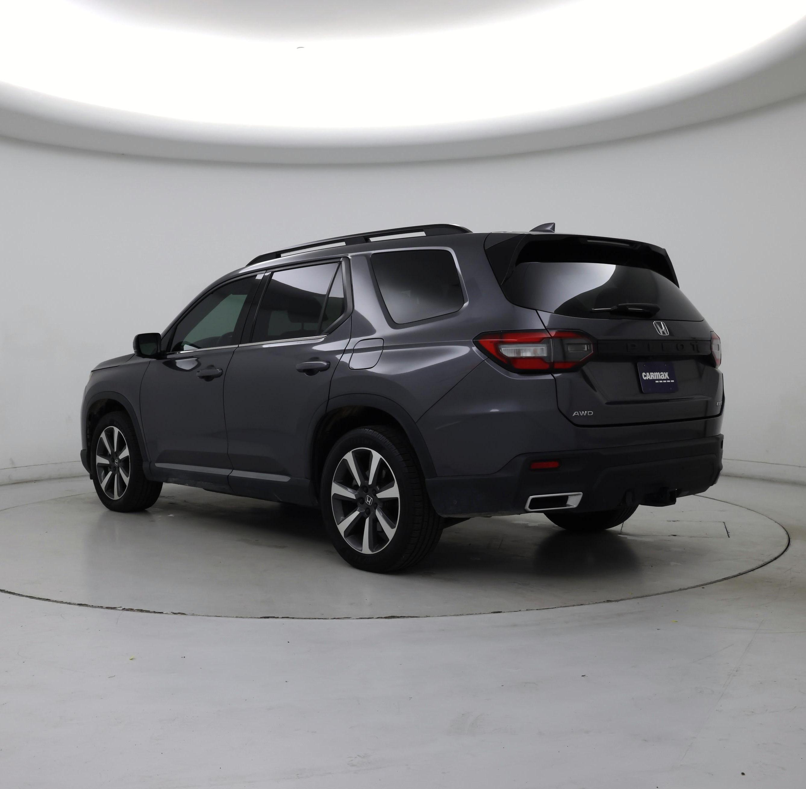 Thumbnail: 2023 Honda Pilot - 2