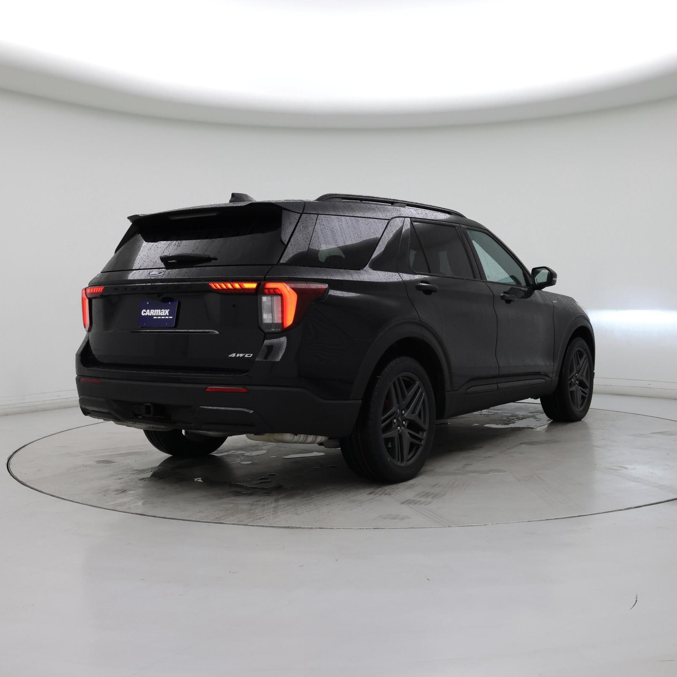 Thumbnail: 2025 Ford Explorer - 8