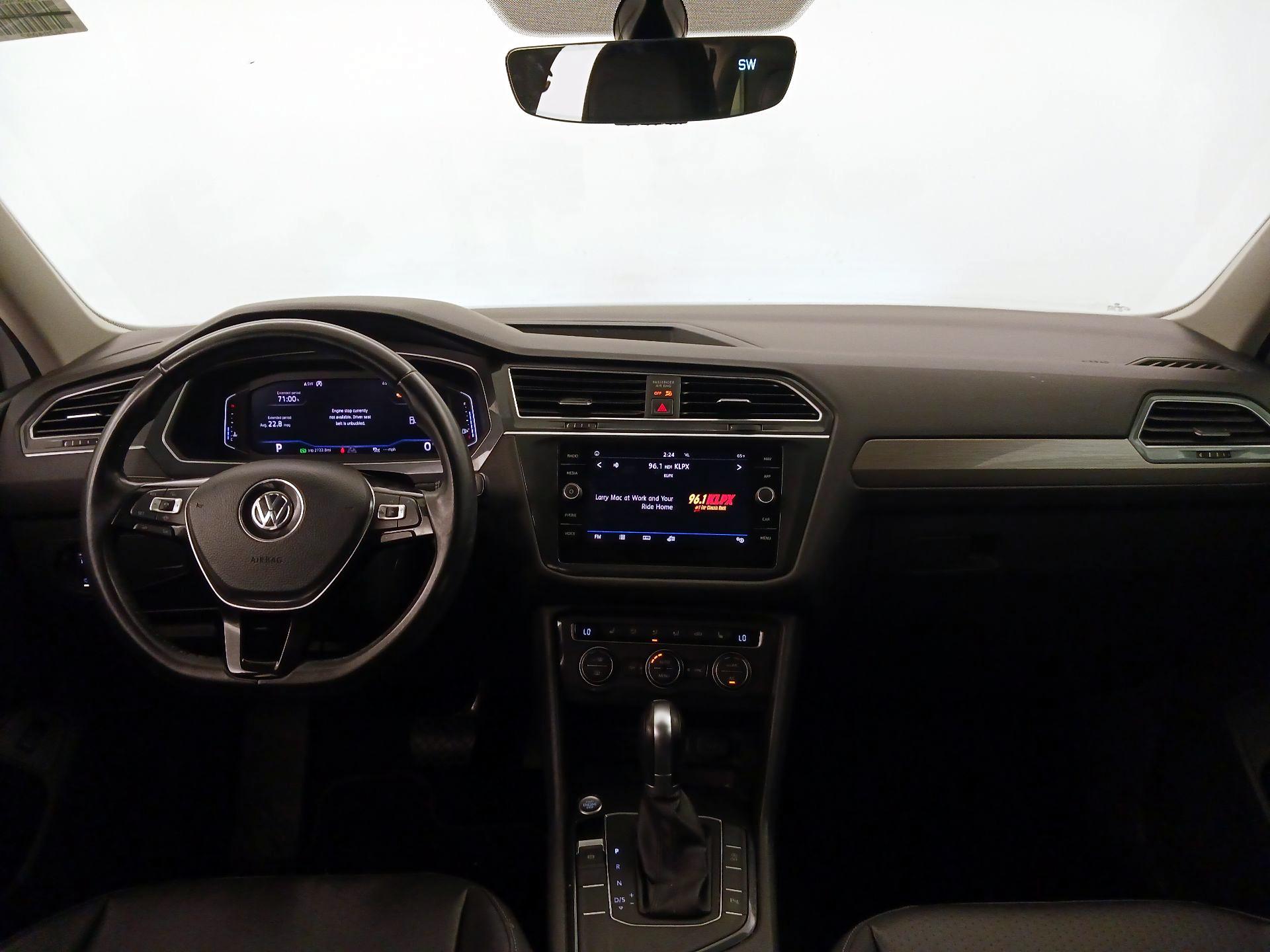 Thumbnail: 2019 Volkswagen Tiguan - 9