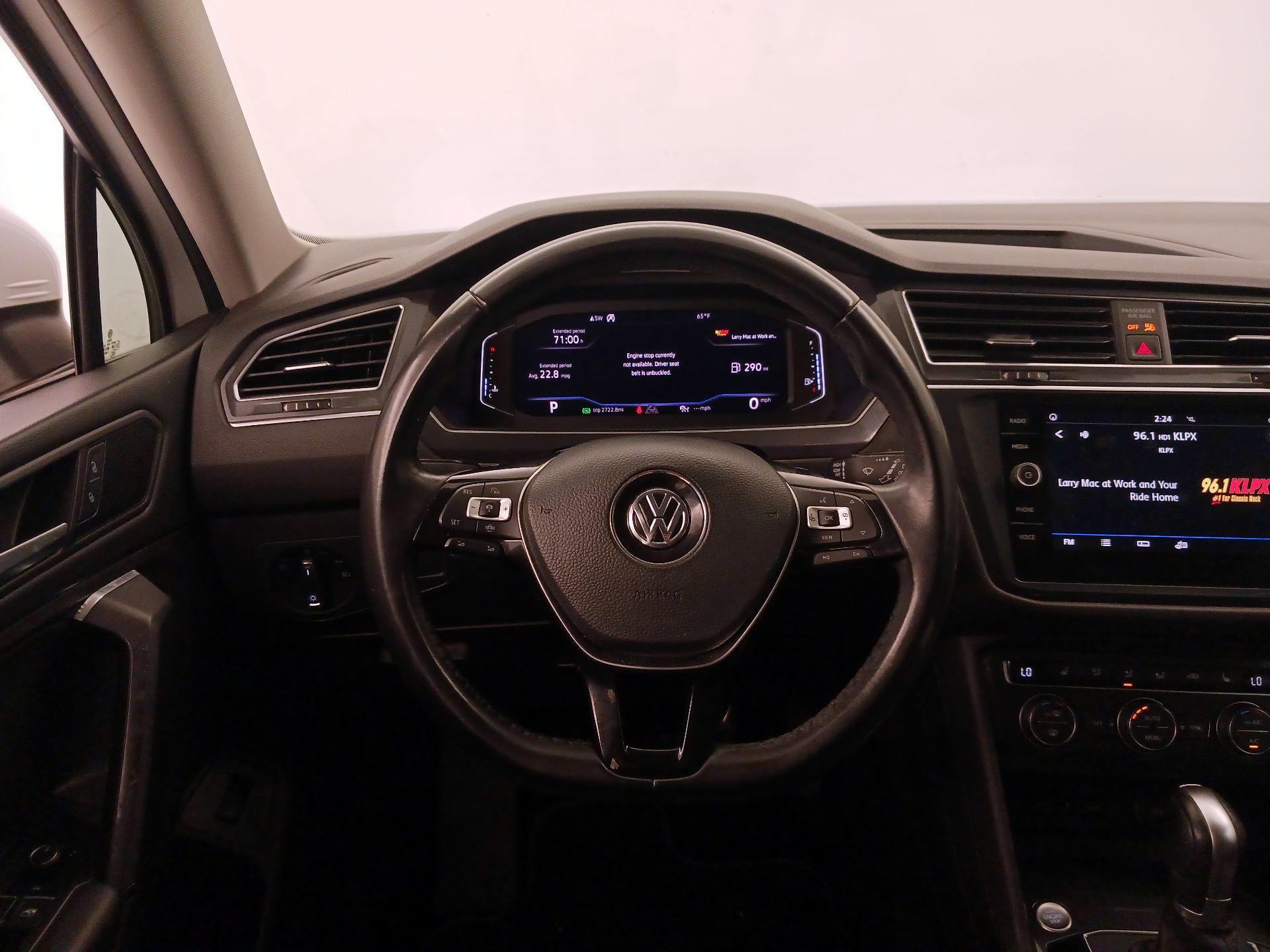 Thumbnail: 2019 Volkswagen Tiguan - 10
