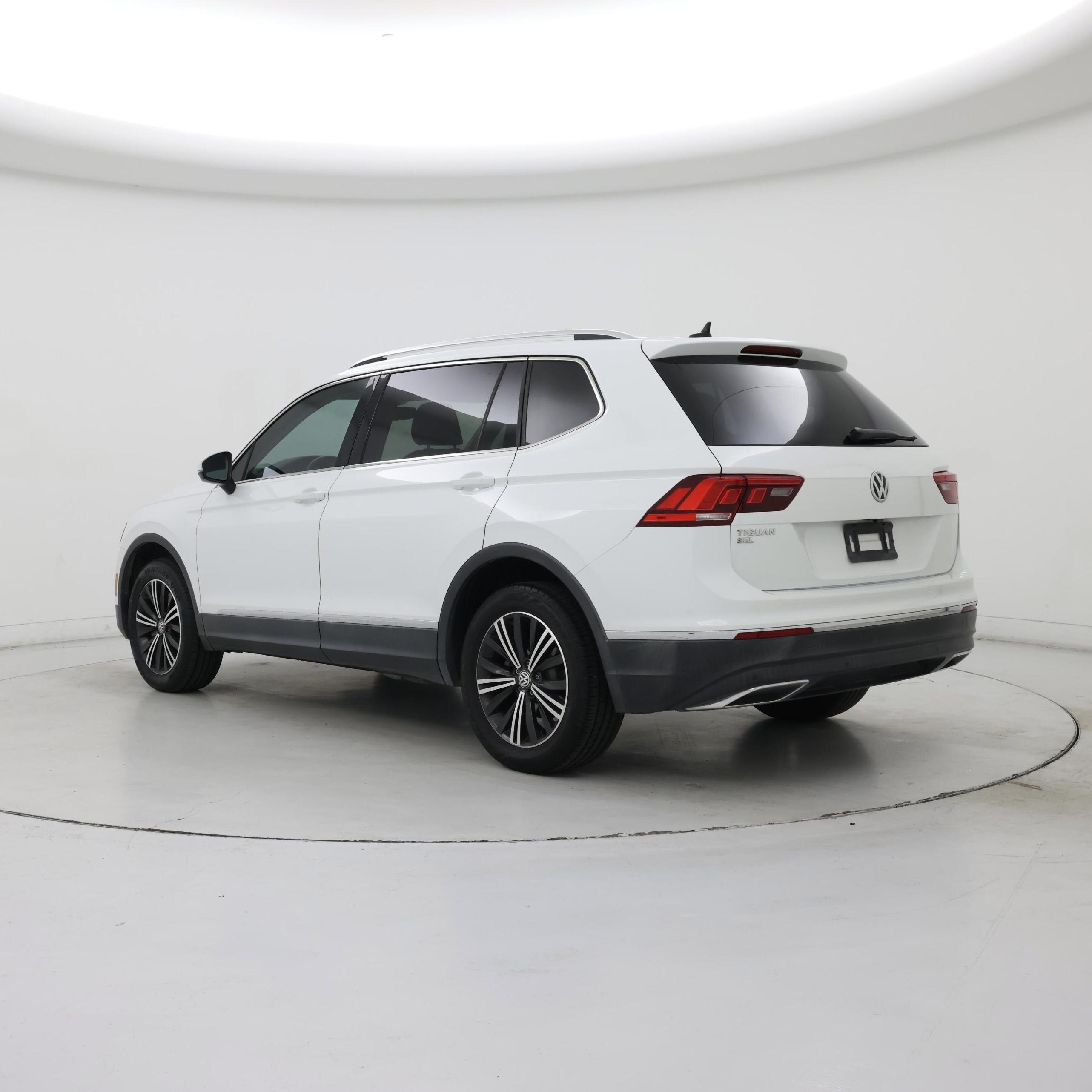 Thumbnail: 2019 Volkswagen Tiguan - 2