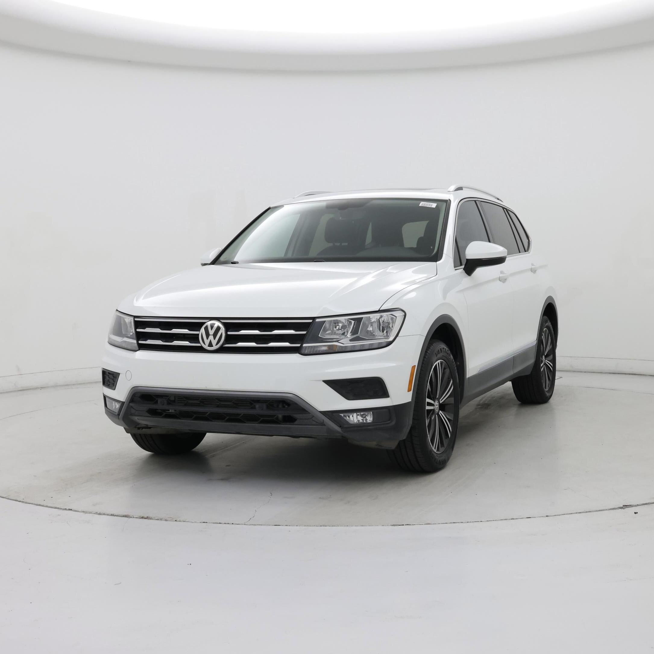 Thumbnail: 2019 Volkswagen Tiguan - 4
