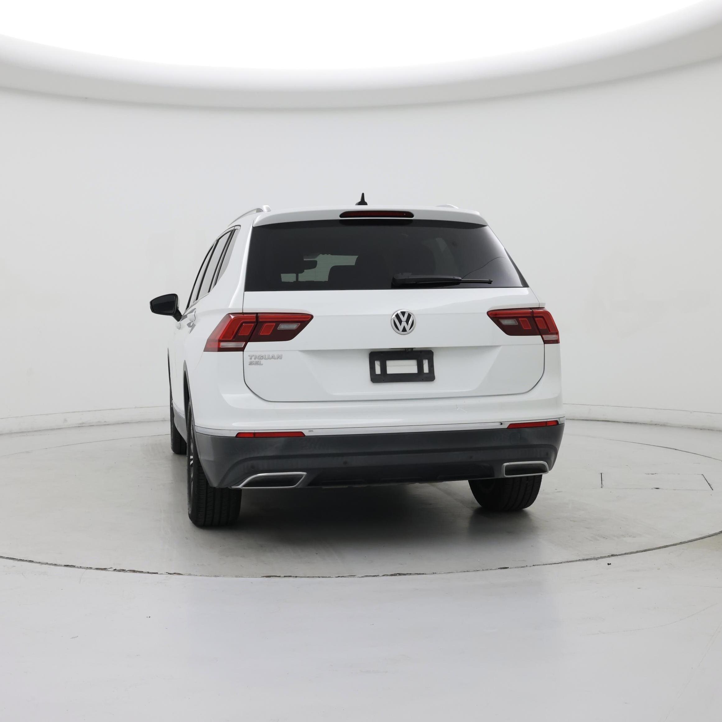 Thumbnail: 2019 Volkswagen Tiguan - 6