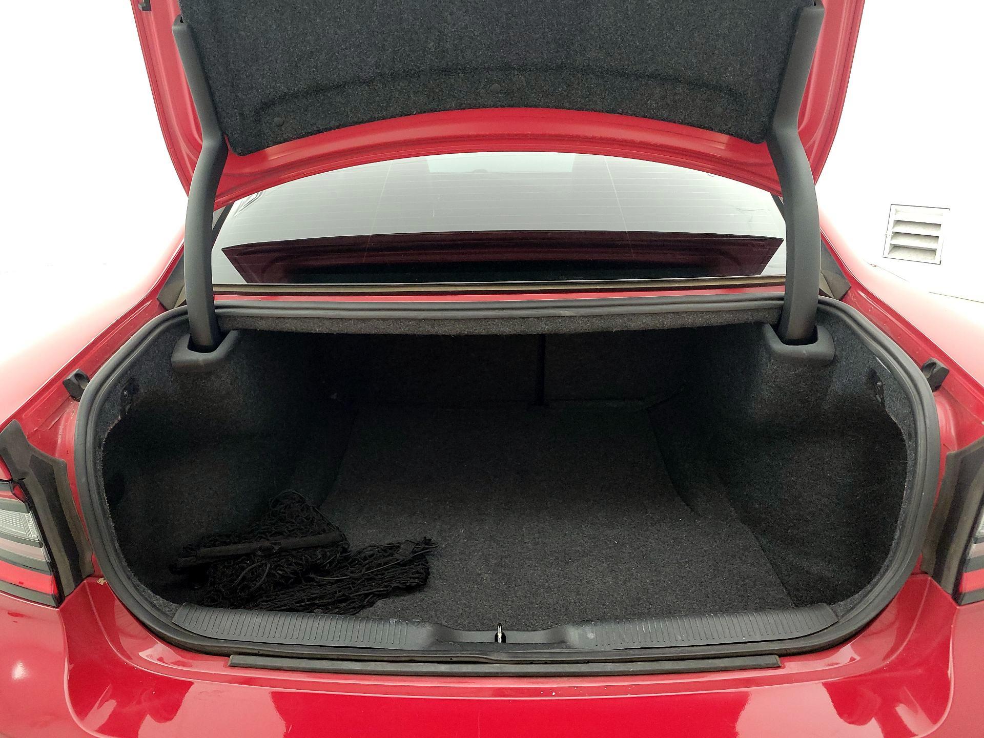 Thumbnail: 2016 Dodge Charger - 19