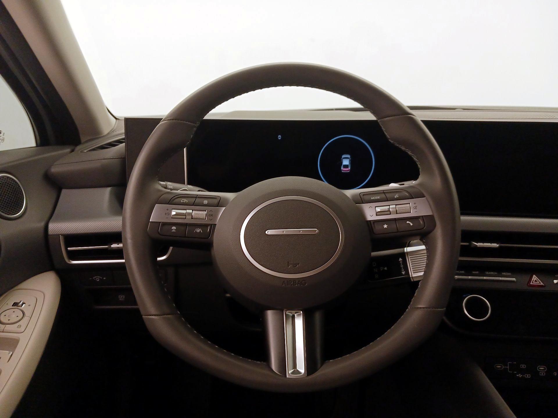 Thumbnail: 2024 Hyundai Sonata - 10