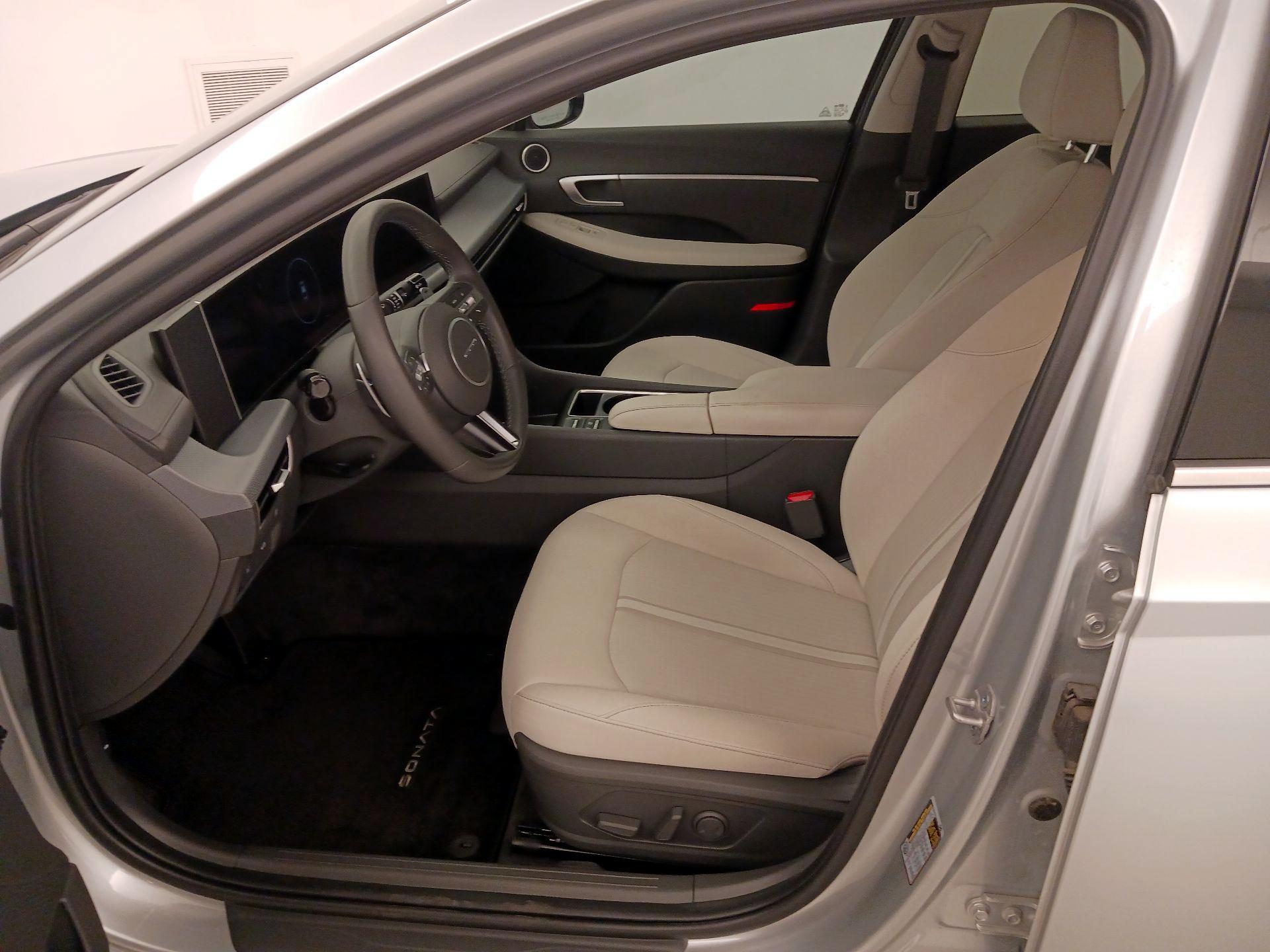 Thumbnail: 2024 Hyundai Sonata - 11