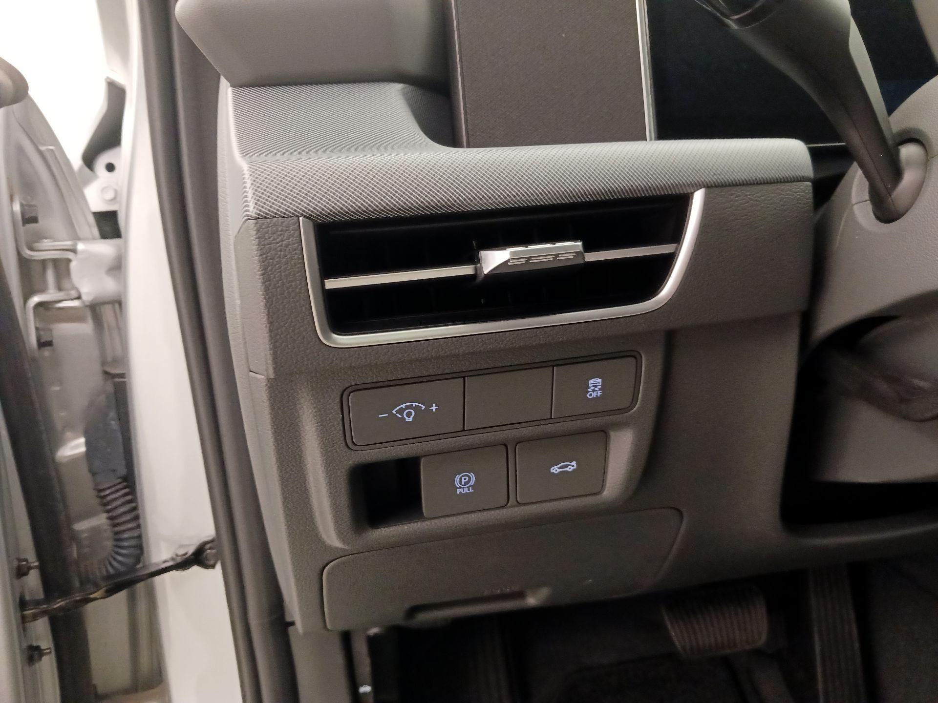 Thumbnail: 2024 Hyundai Sonata - 13