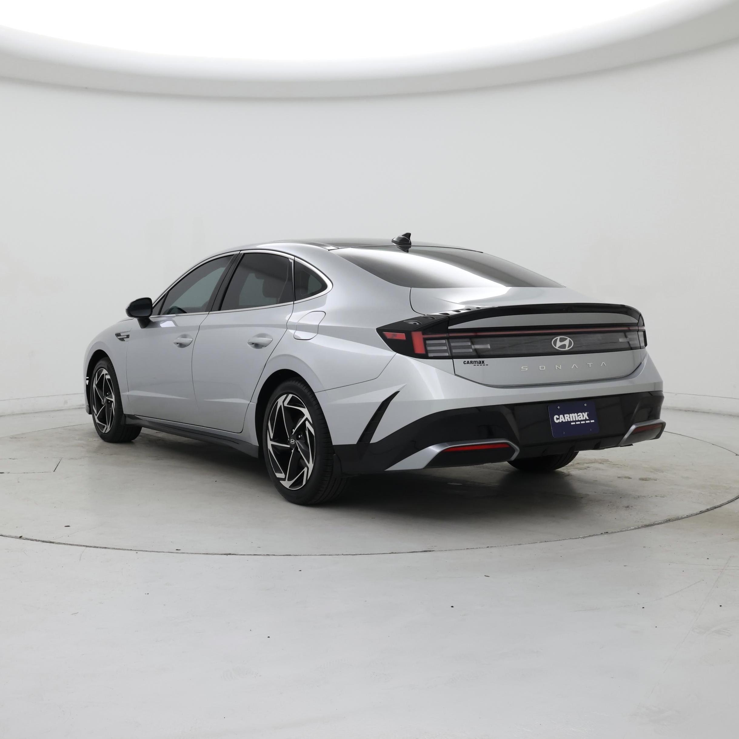 Thumbnail: 2024 Hyundai Sonata - 2