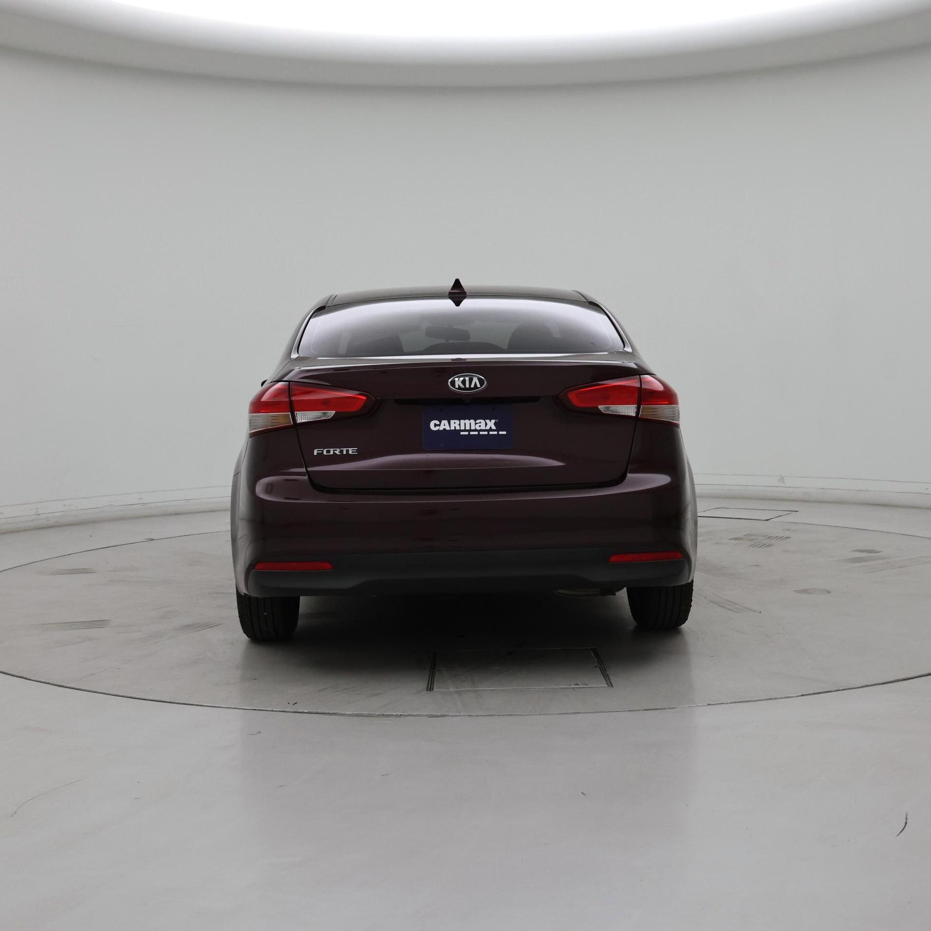 Thumbnail: 2018 Kia Forte - 6