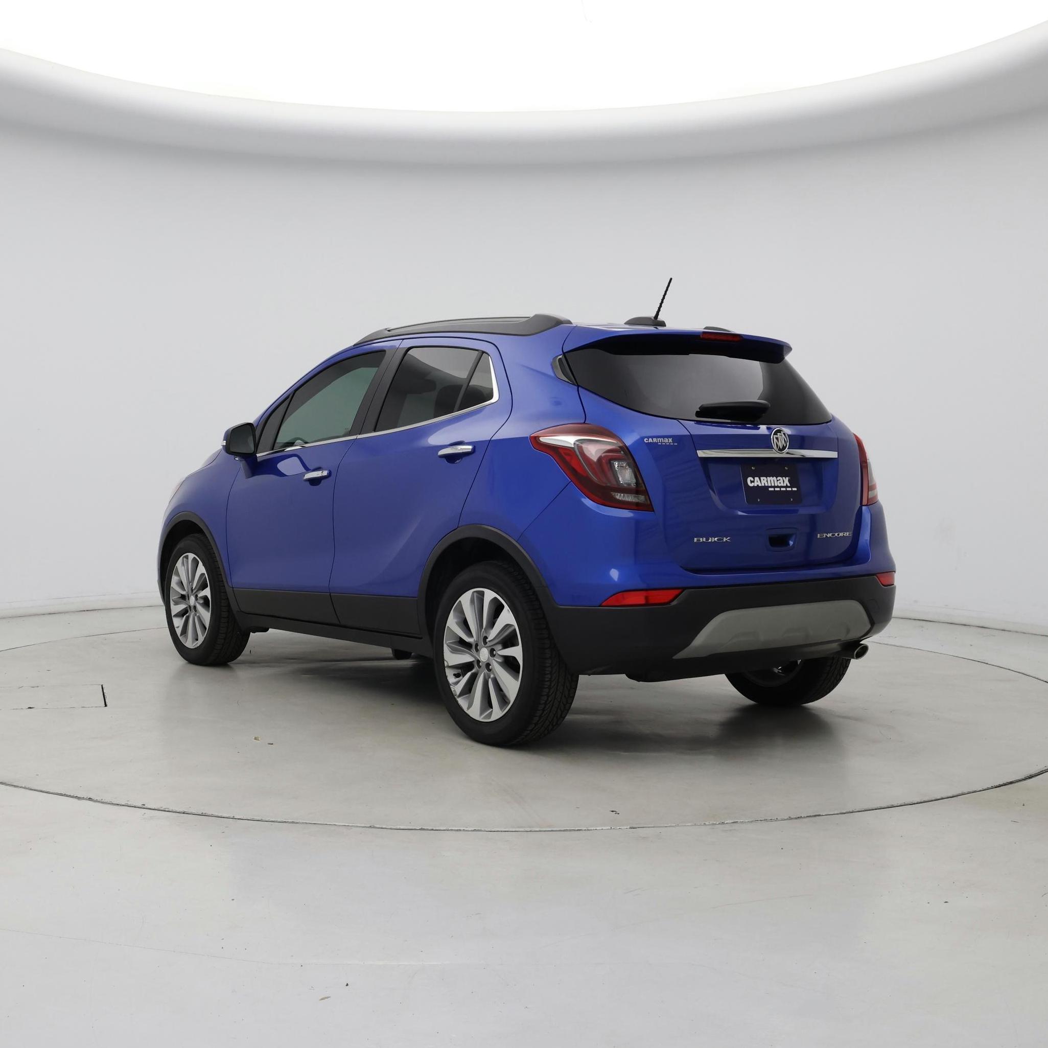 Thumbnail: 2018 Buick Encore - 2