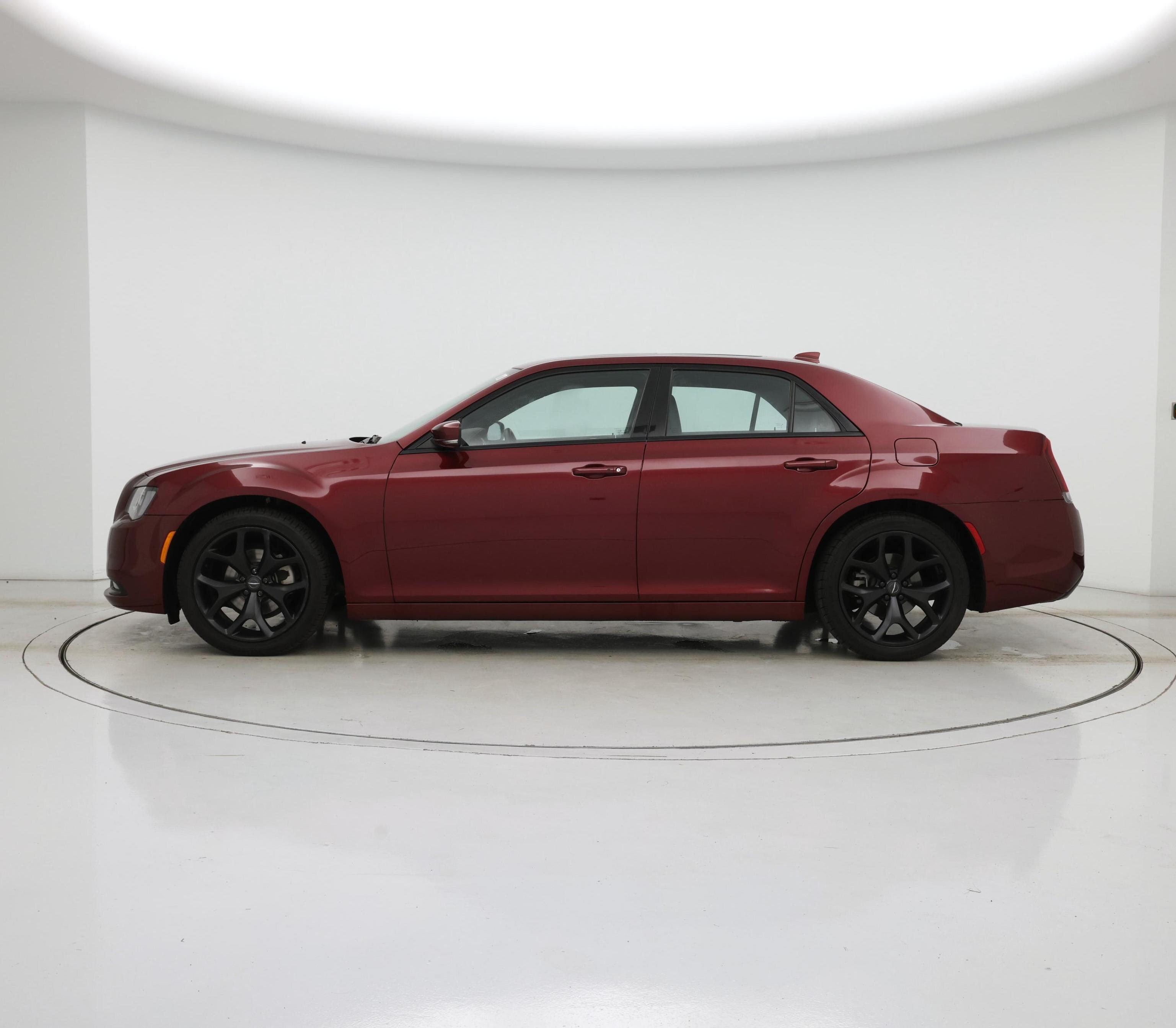 Thumbnail: 2023 Chrysler 300 - 3