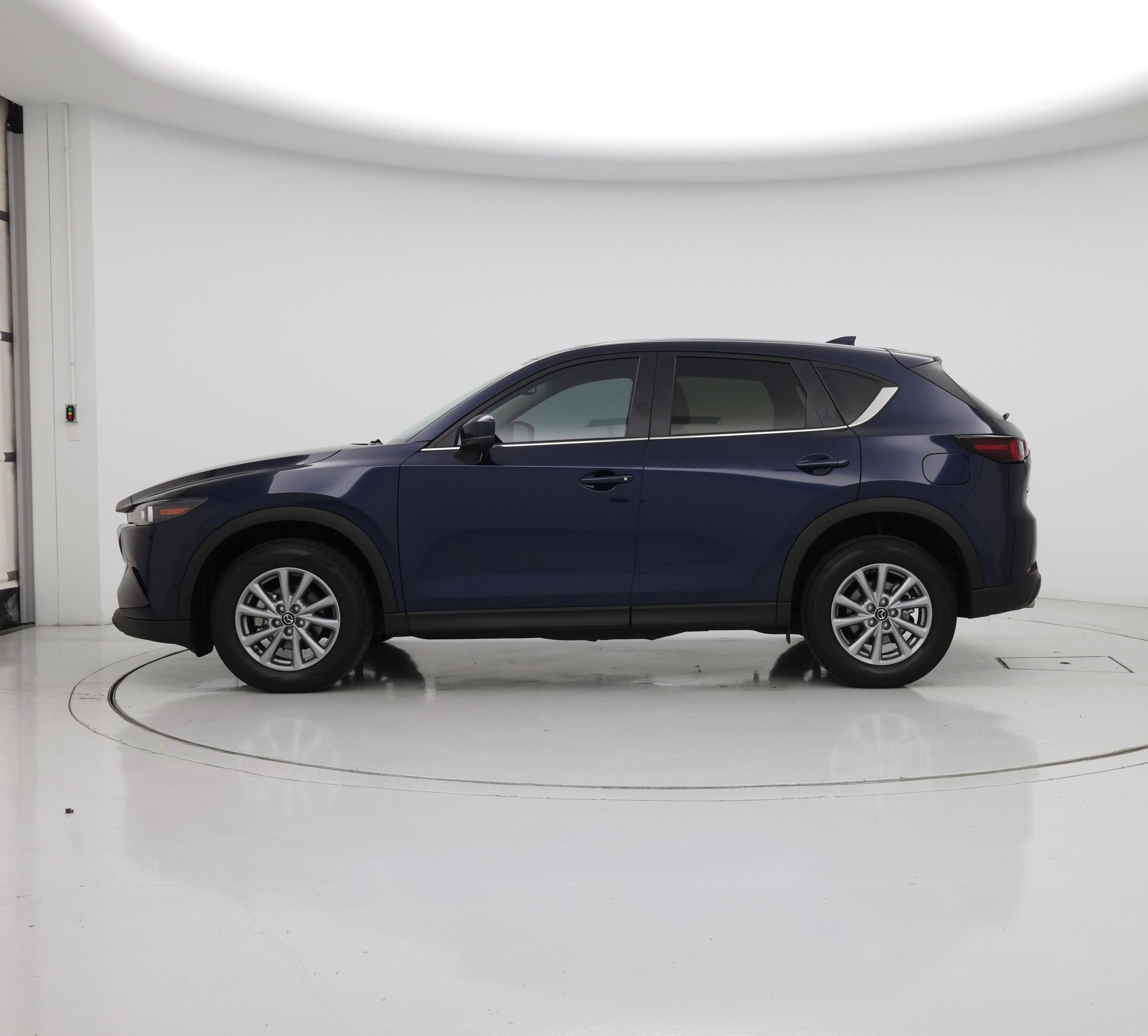 Thumbnail: 2023 Mazda CX-5 - 3