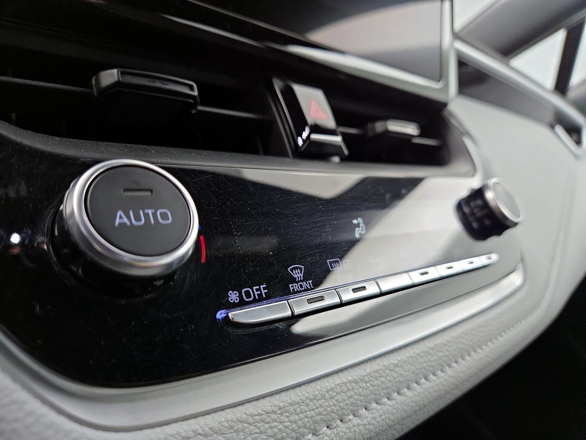 Thumbnail: 2024 Toyota Corolla - 16