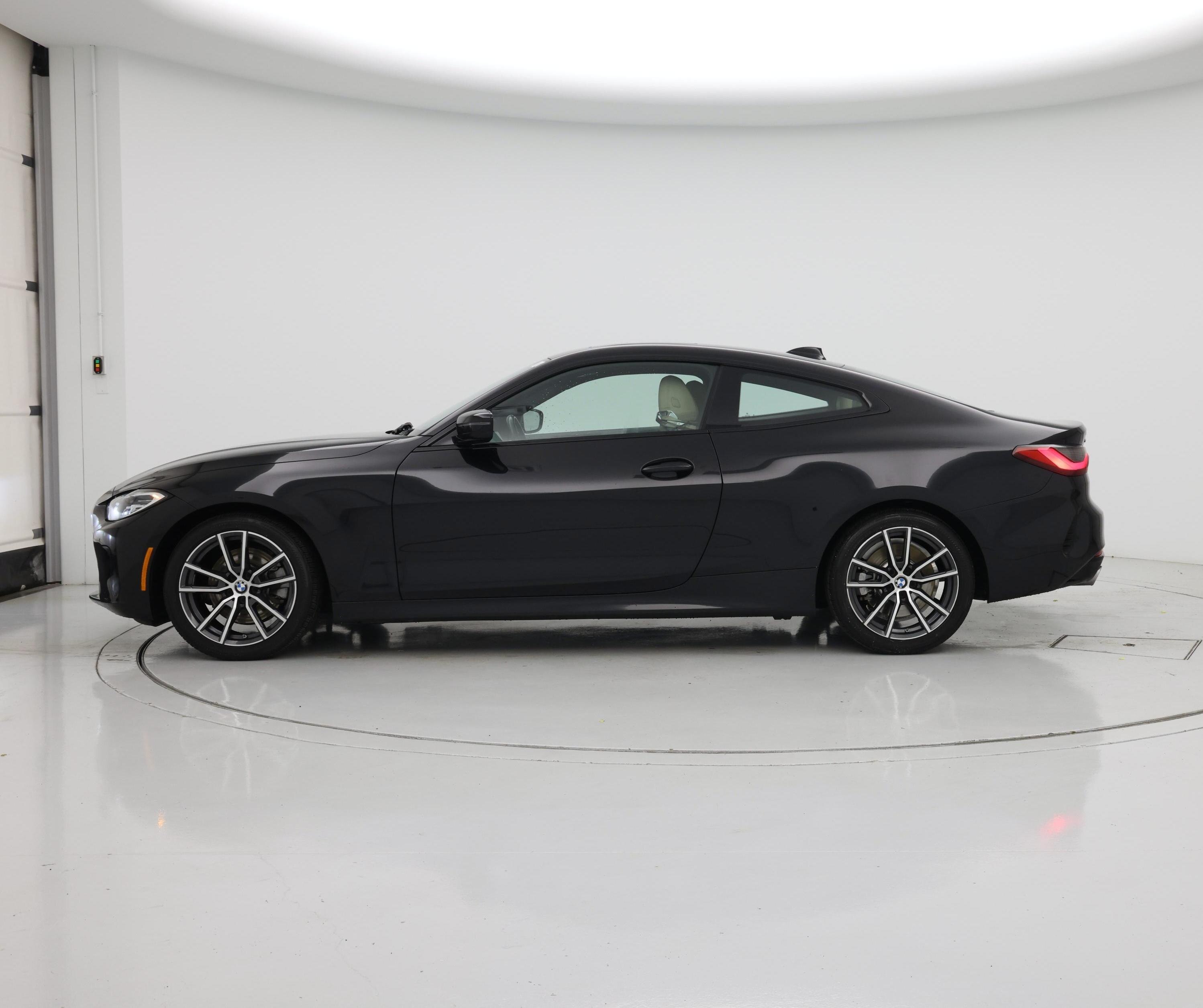 Thumbnail: 2022 BMW 4 Series - 3