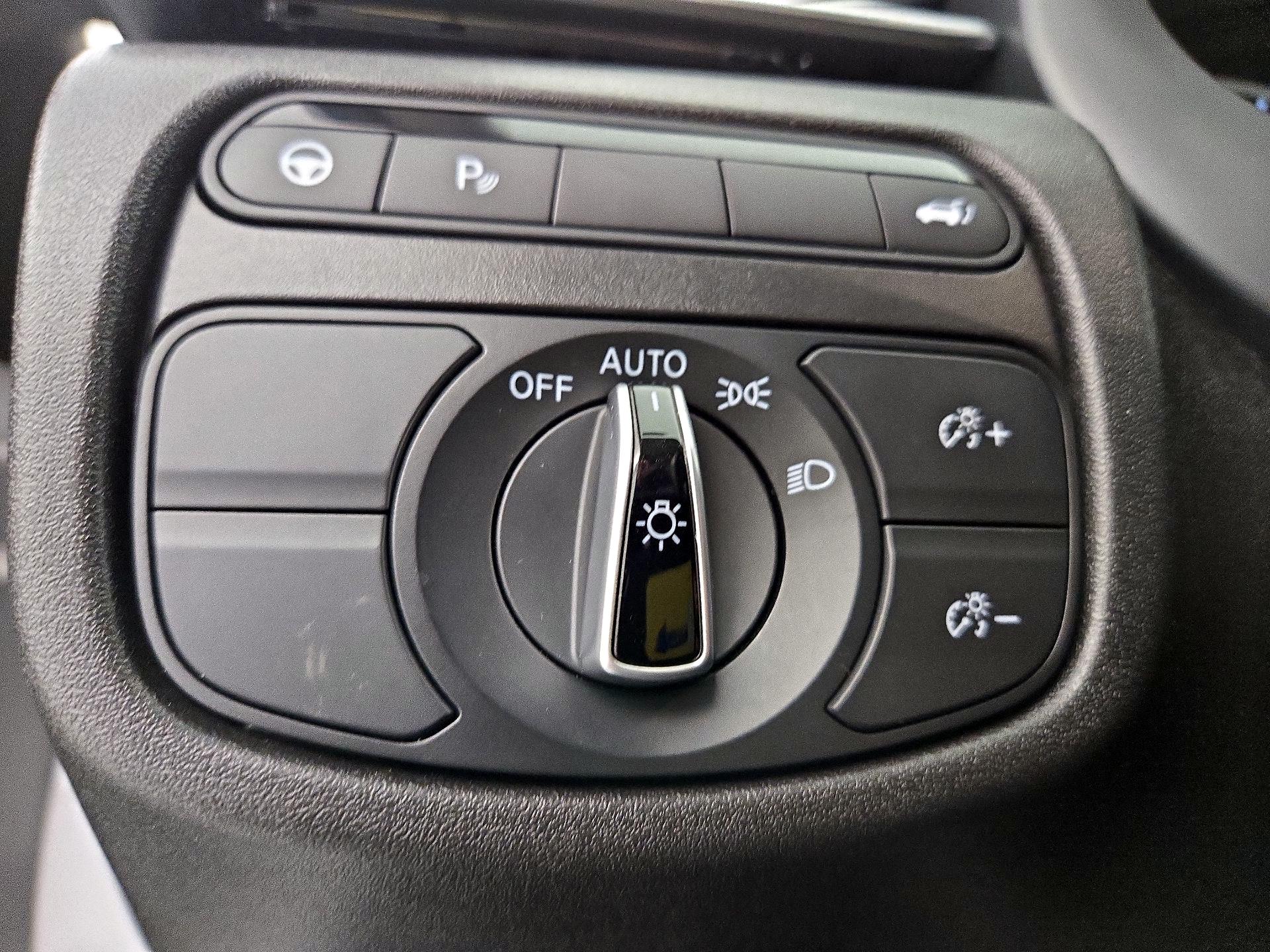 Thumbnail: 2024 INFINITI QX50 - 13