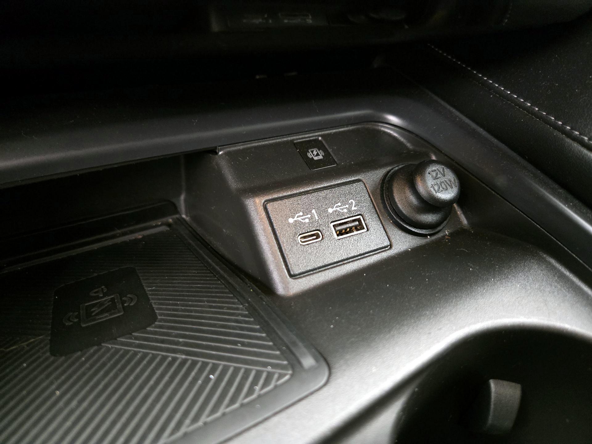 Thumbnail: 2024 INFINITI QX50 - 18