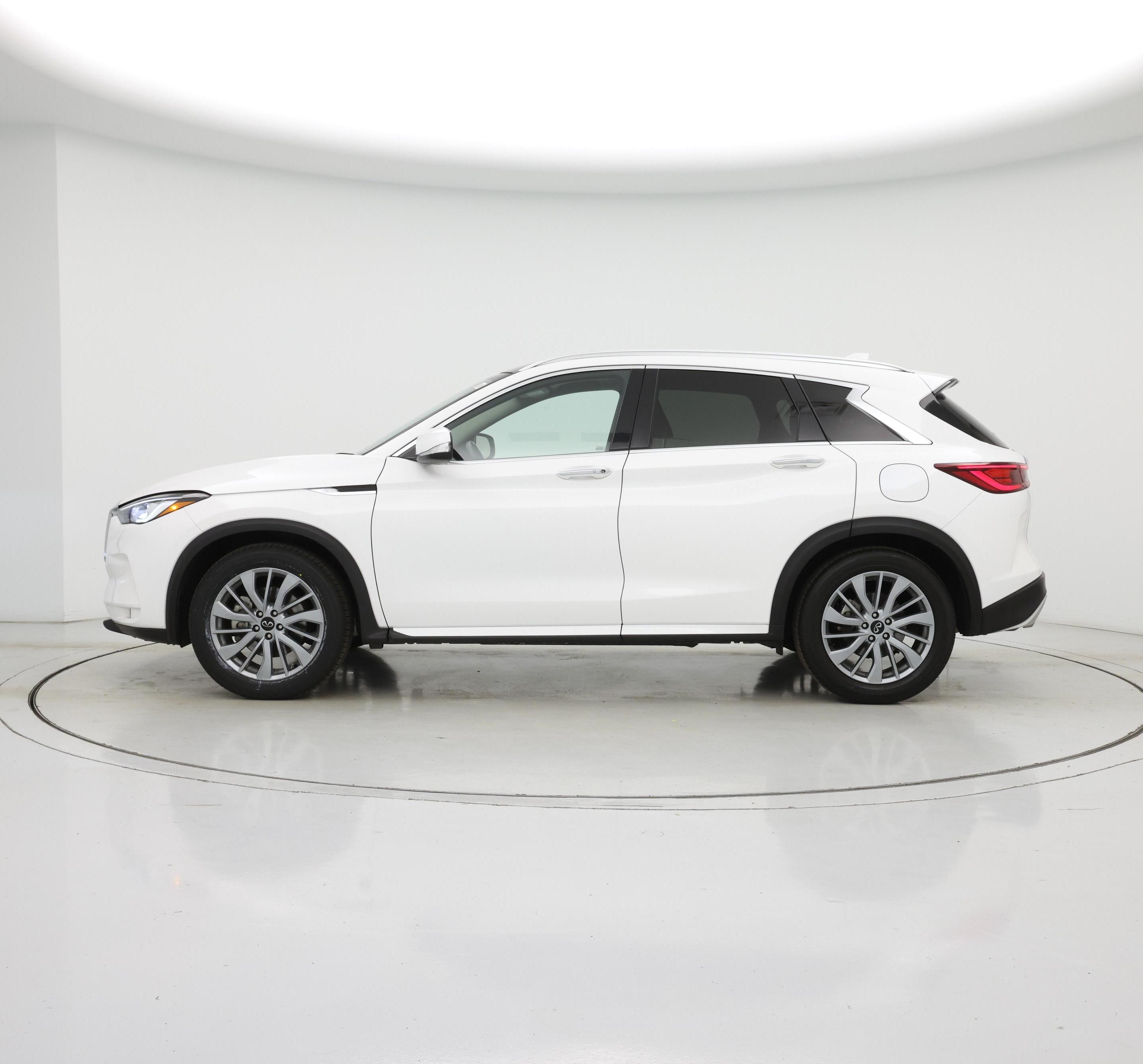 Thumbnail: 2024 INFINITI QX50 - 3