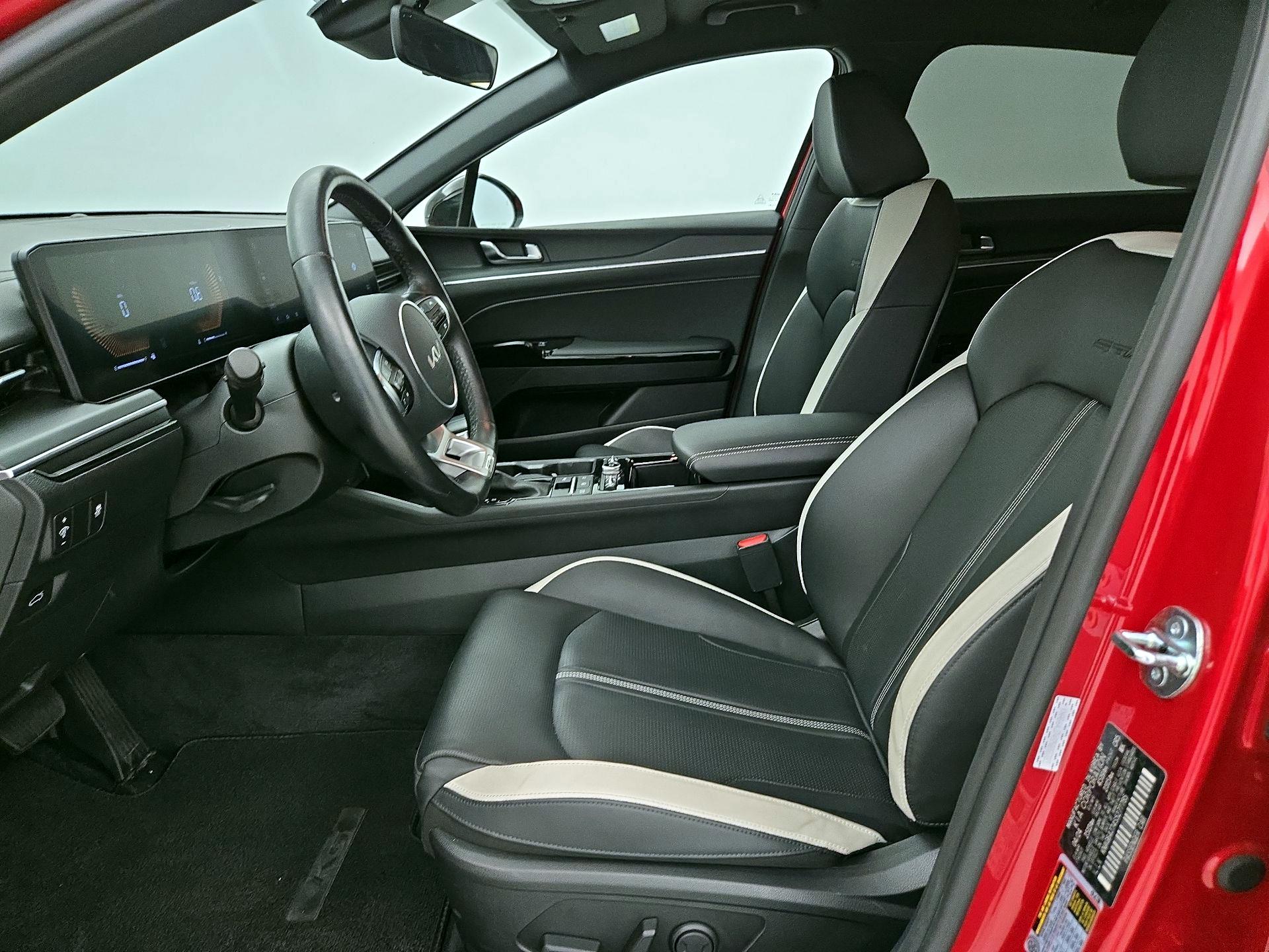 Thumbnail: 2025 Kia K5 - 11