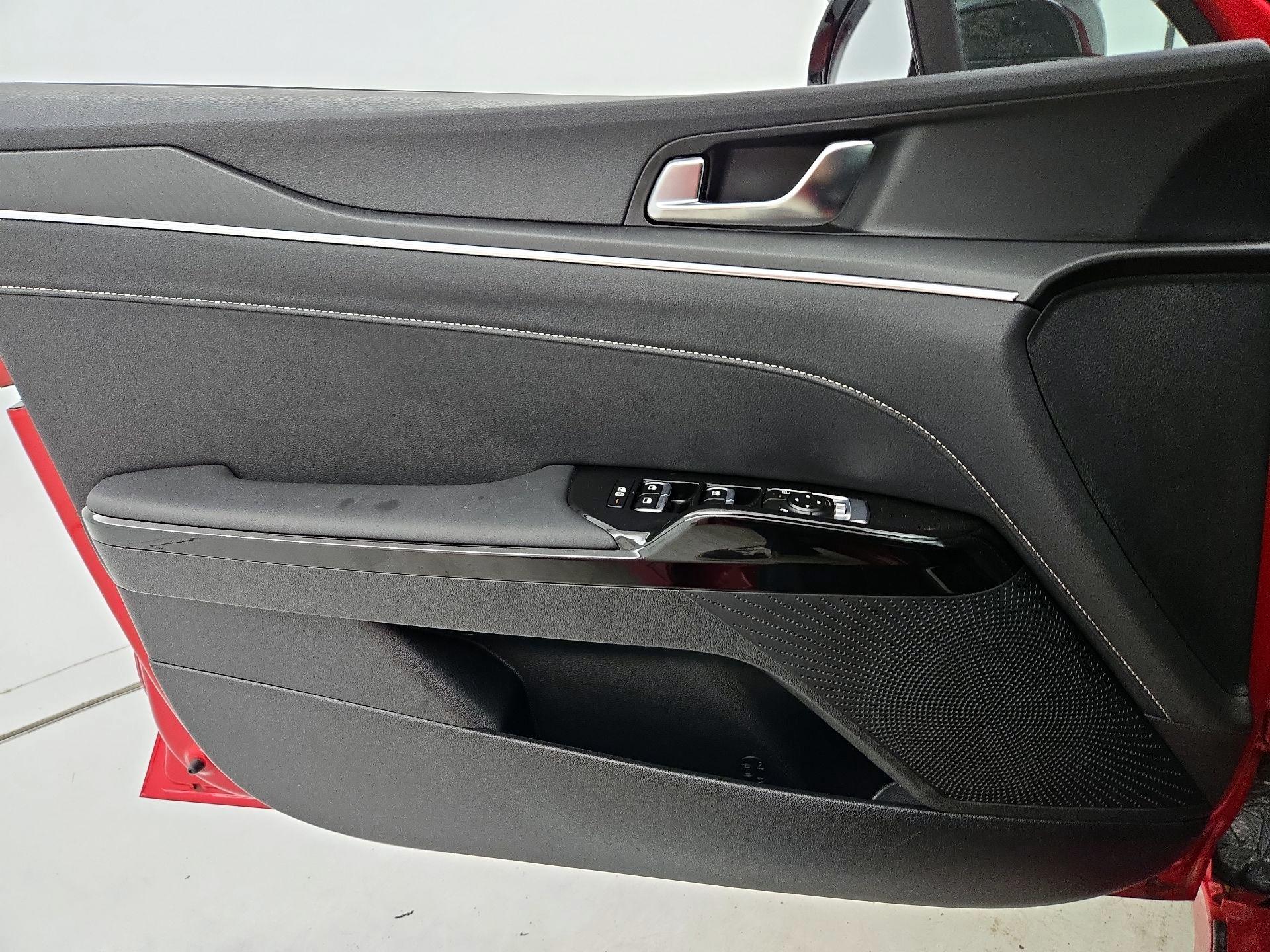 Thumbnail: 2025 Kia K5 - 12