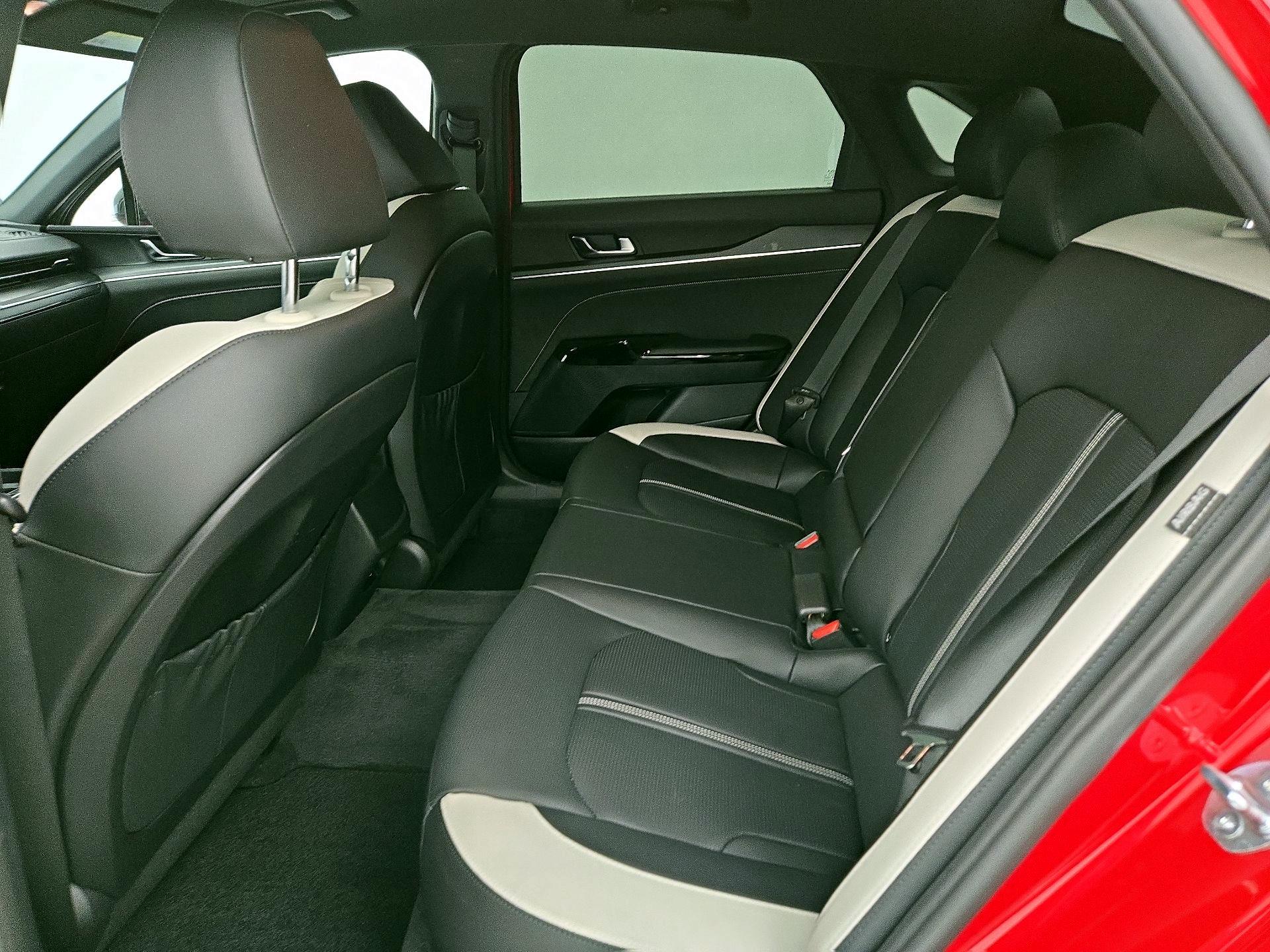 Thumbnail: 2025 Kia K5 - 20