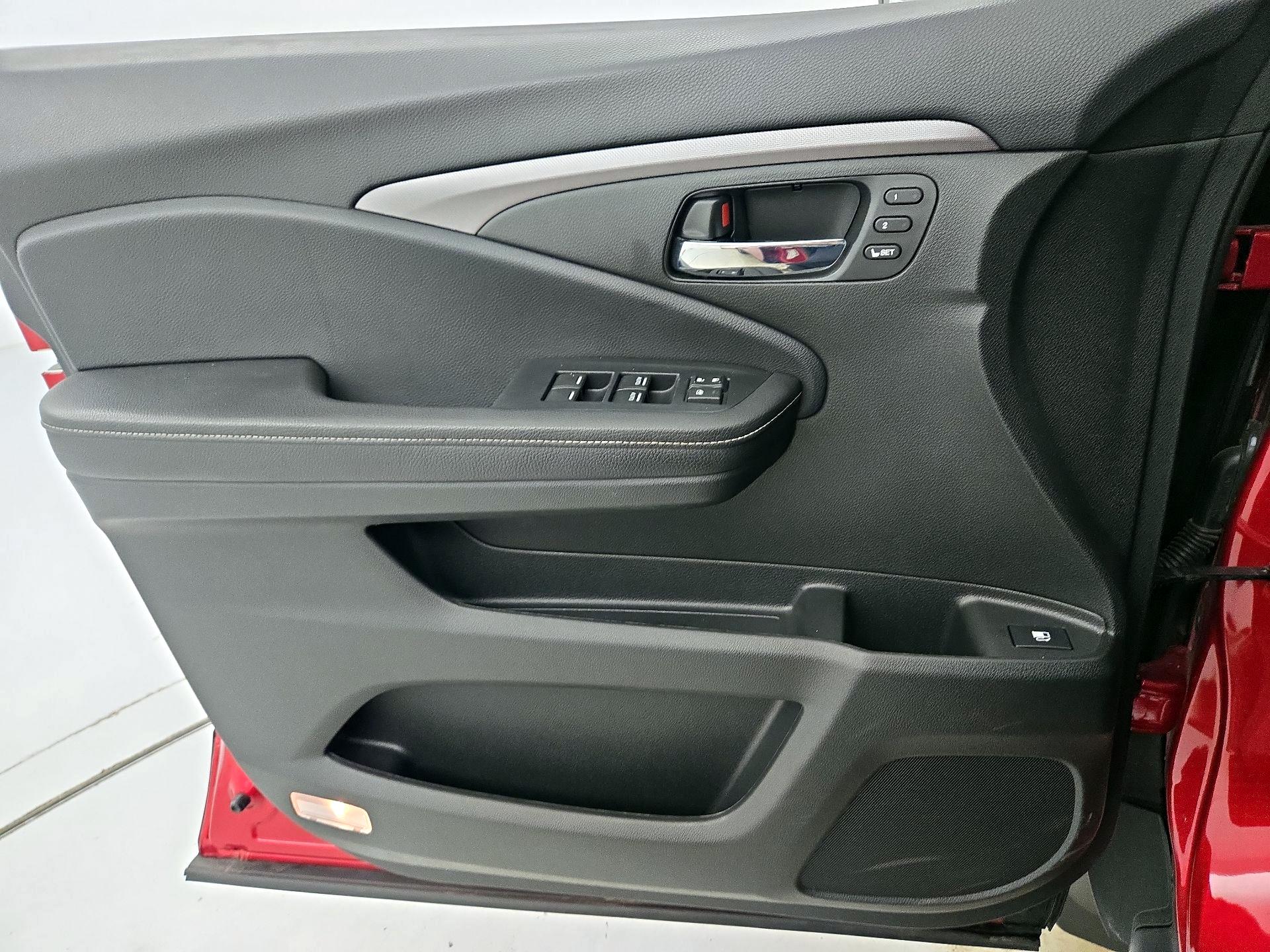 Thumbnail: 2022 Honda Ridgeline - 12