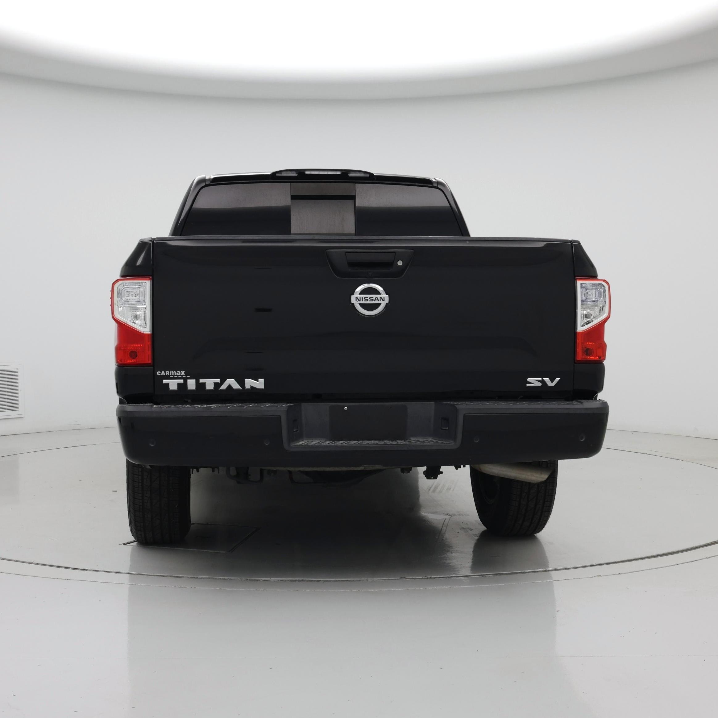 Thumbnail: 2021 Nissan Titan - 6