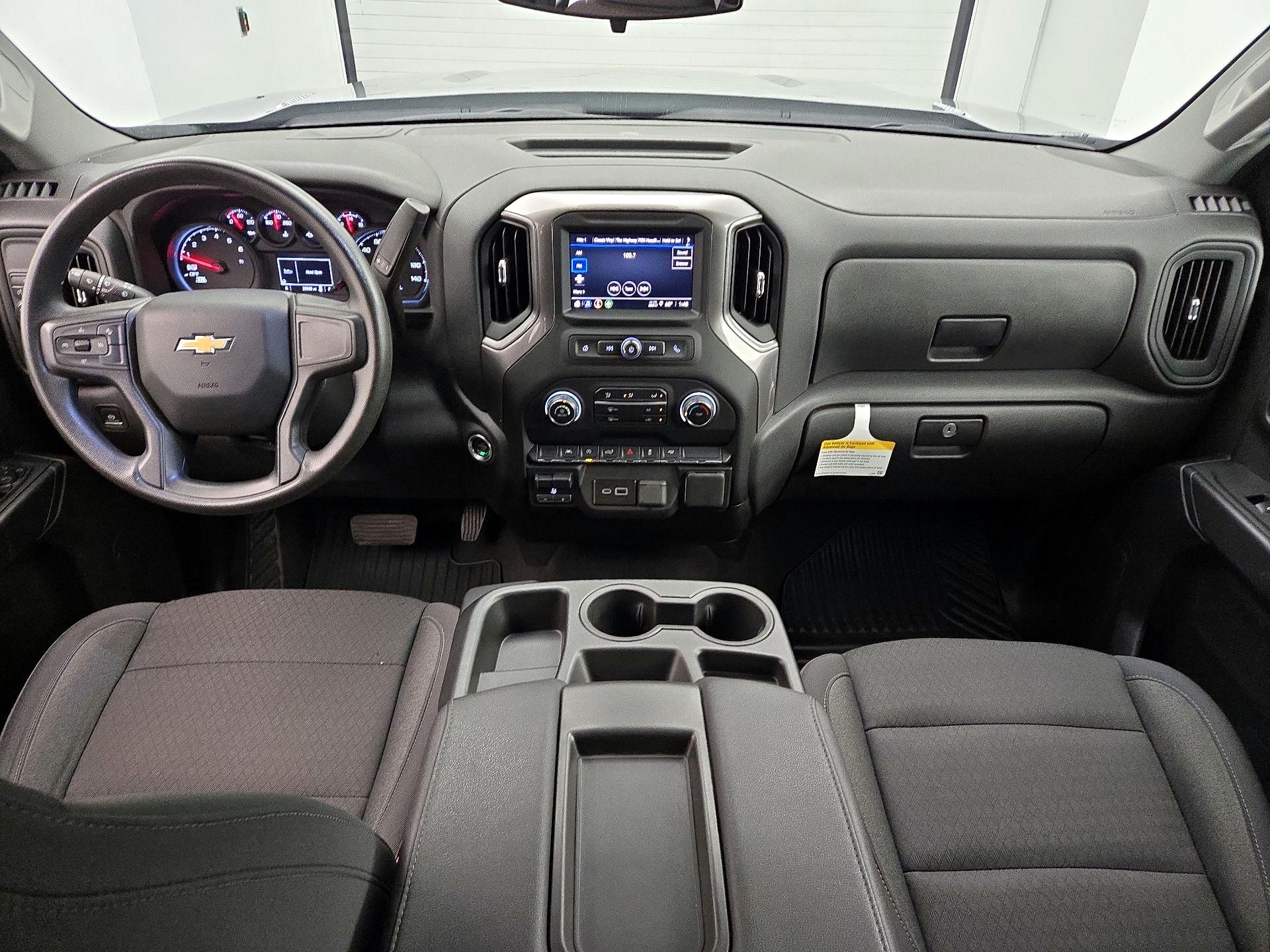 Thumbnail: 2025 Chevrolet Silverado 1500 - 9