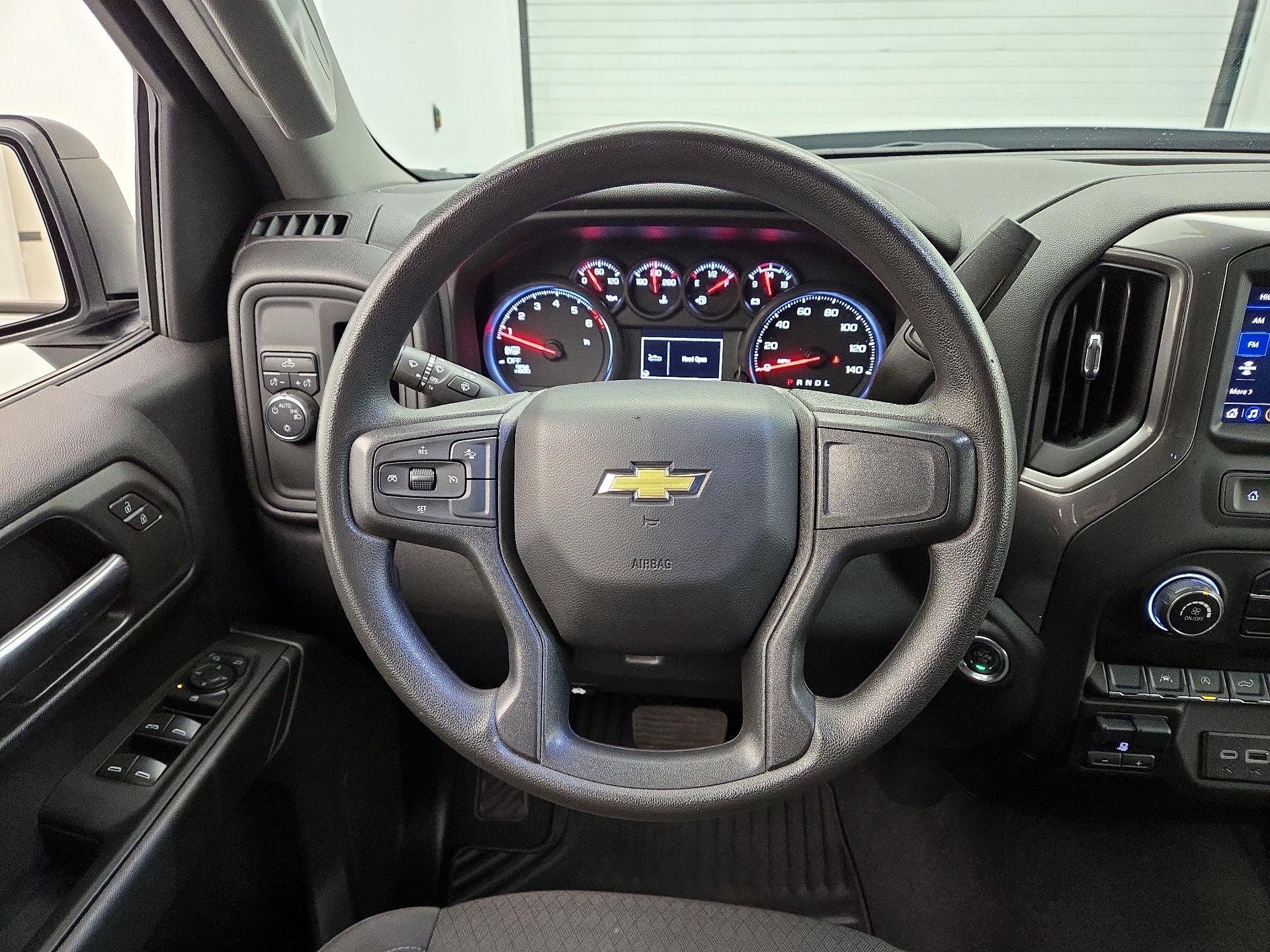 Thumbnail: 2025 Chevrolet Silverado 1500 - 10