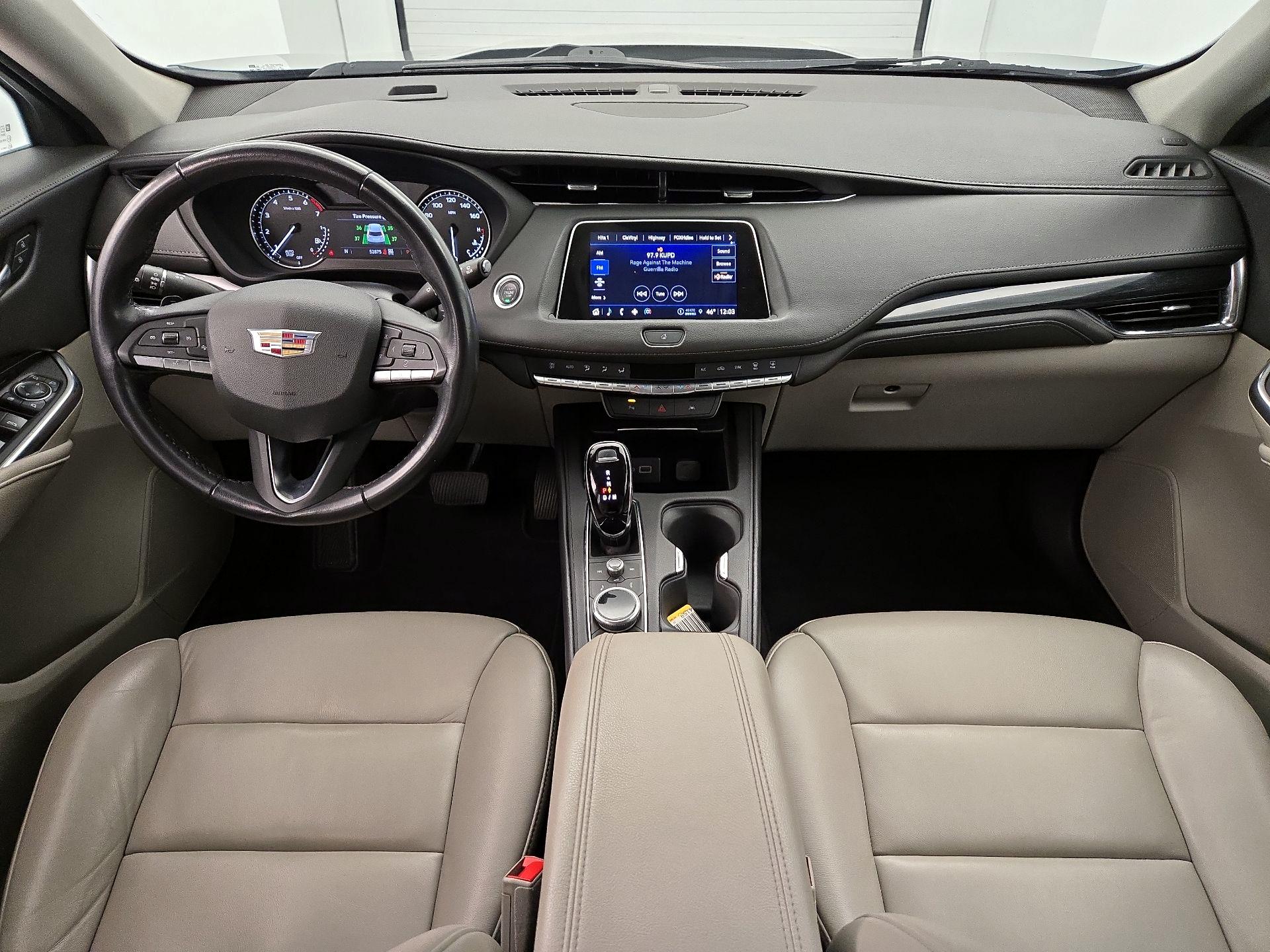 Thumbnail: 2023 Cadillac XT4 - 9