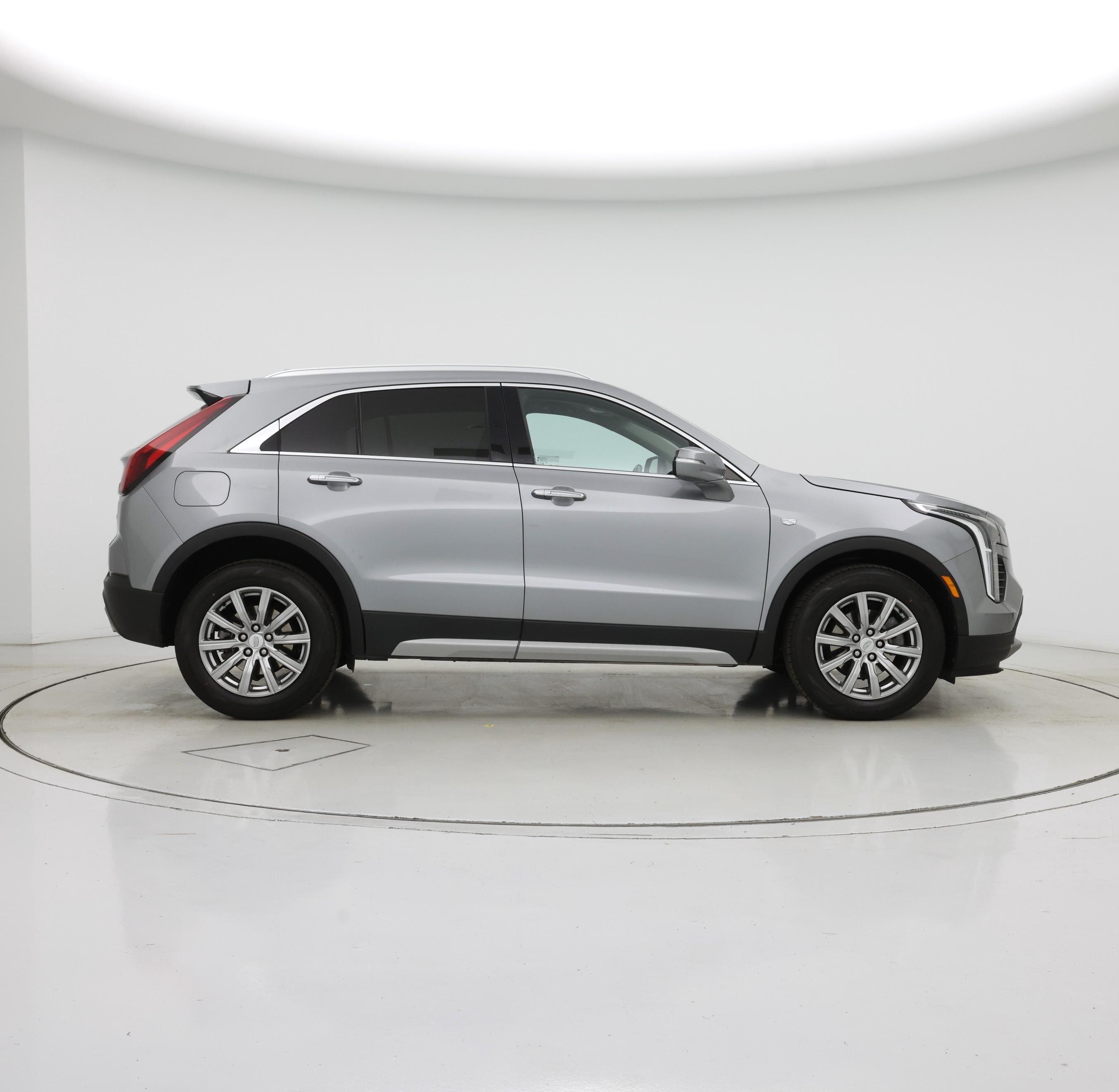Thumbnail: 2023 Cadillac XT4 - 7