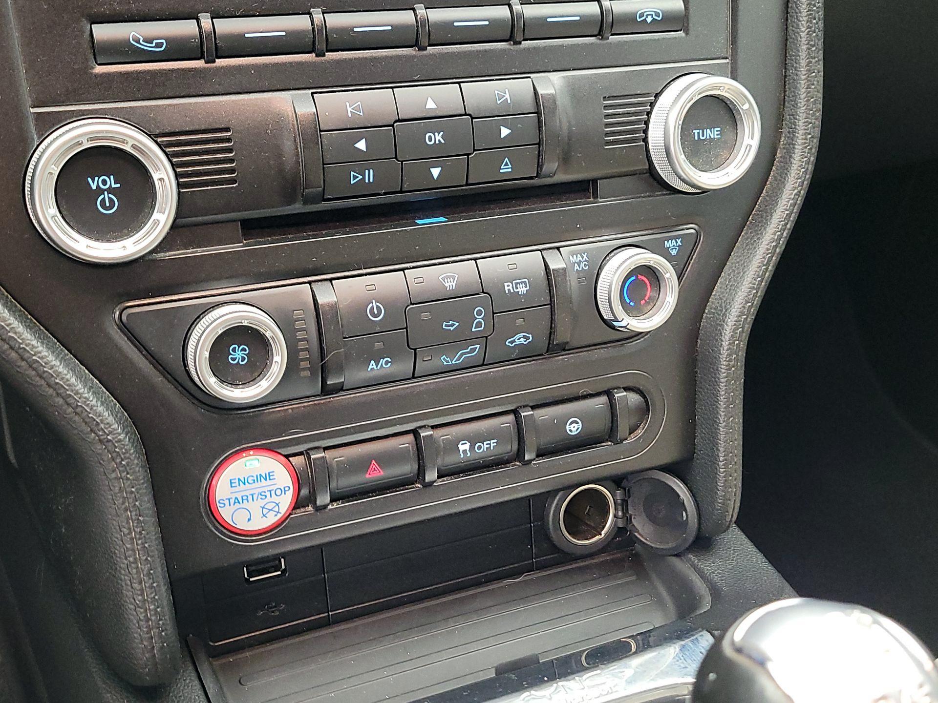 Thumbnail: 2015 Ford Mustang - 16