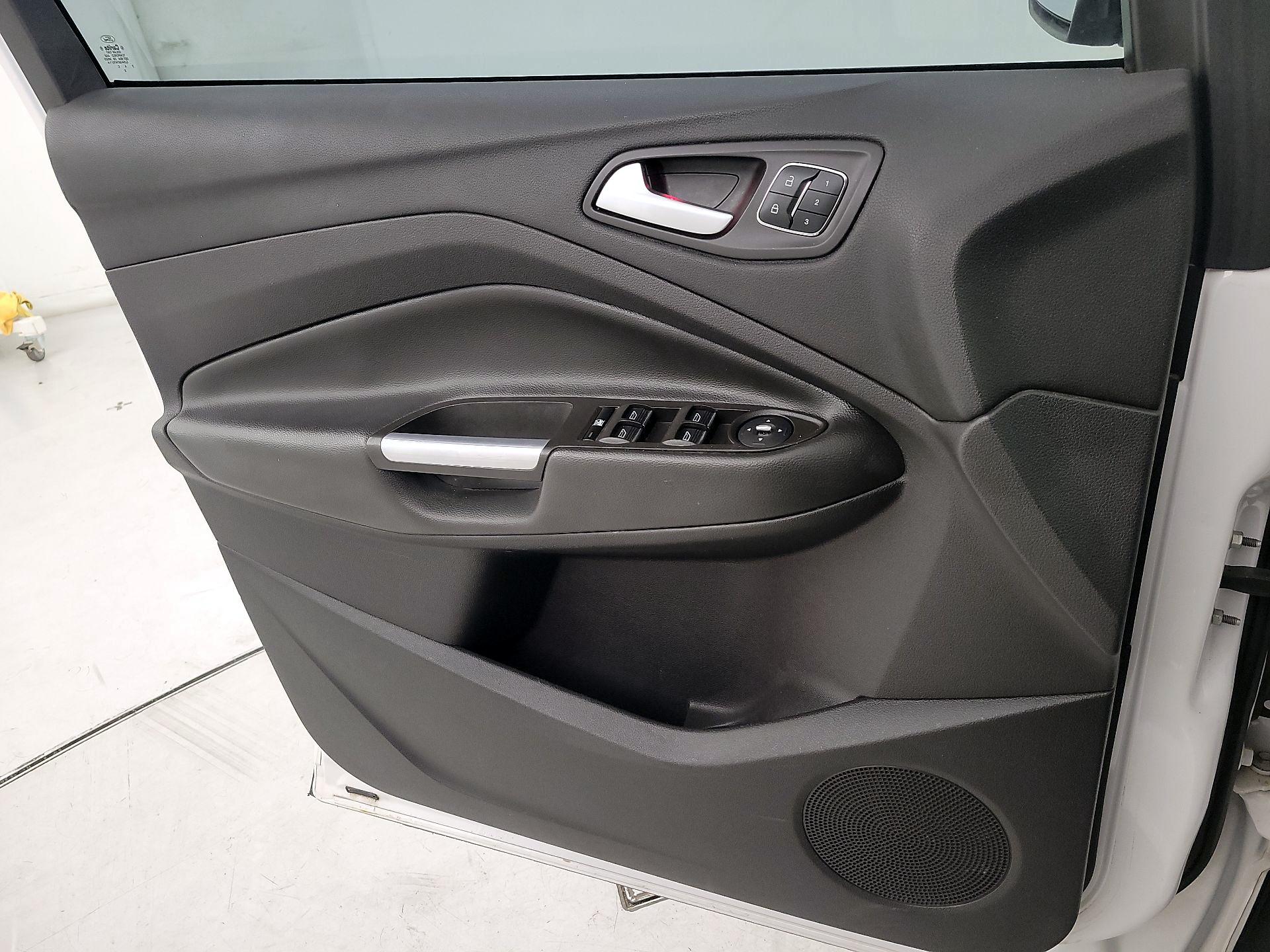 Thumbnail: 2014 Ford Escape - 12