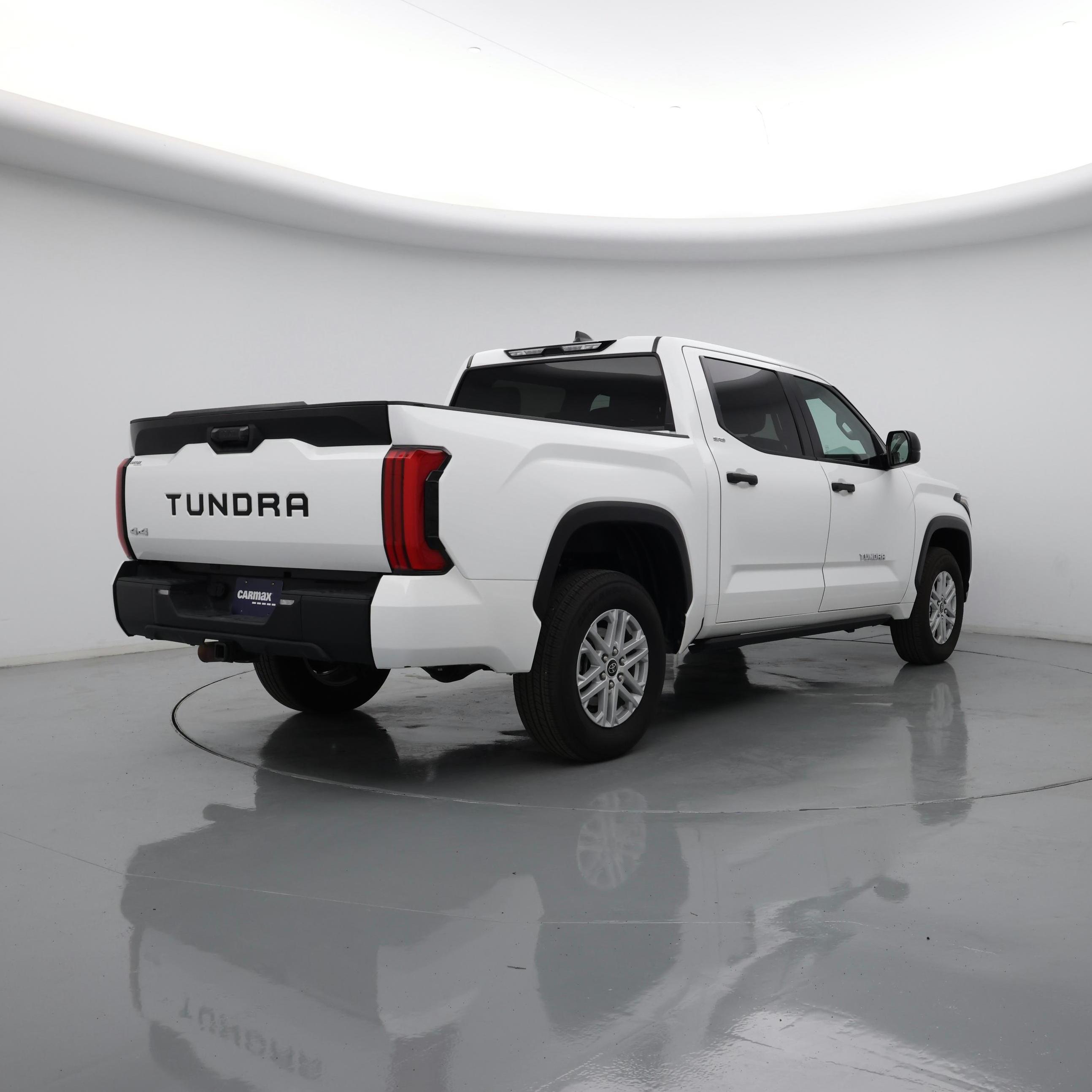Thumbnail: 2024 Toyota Tundra - 8