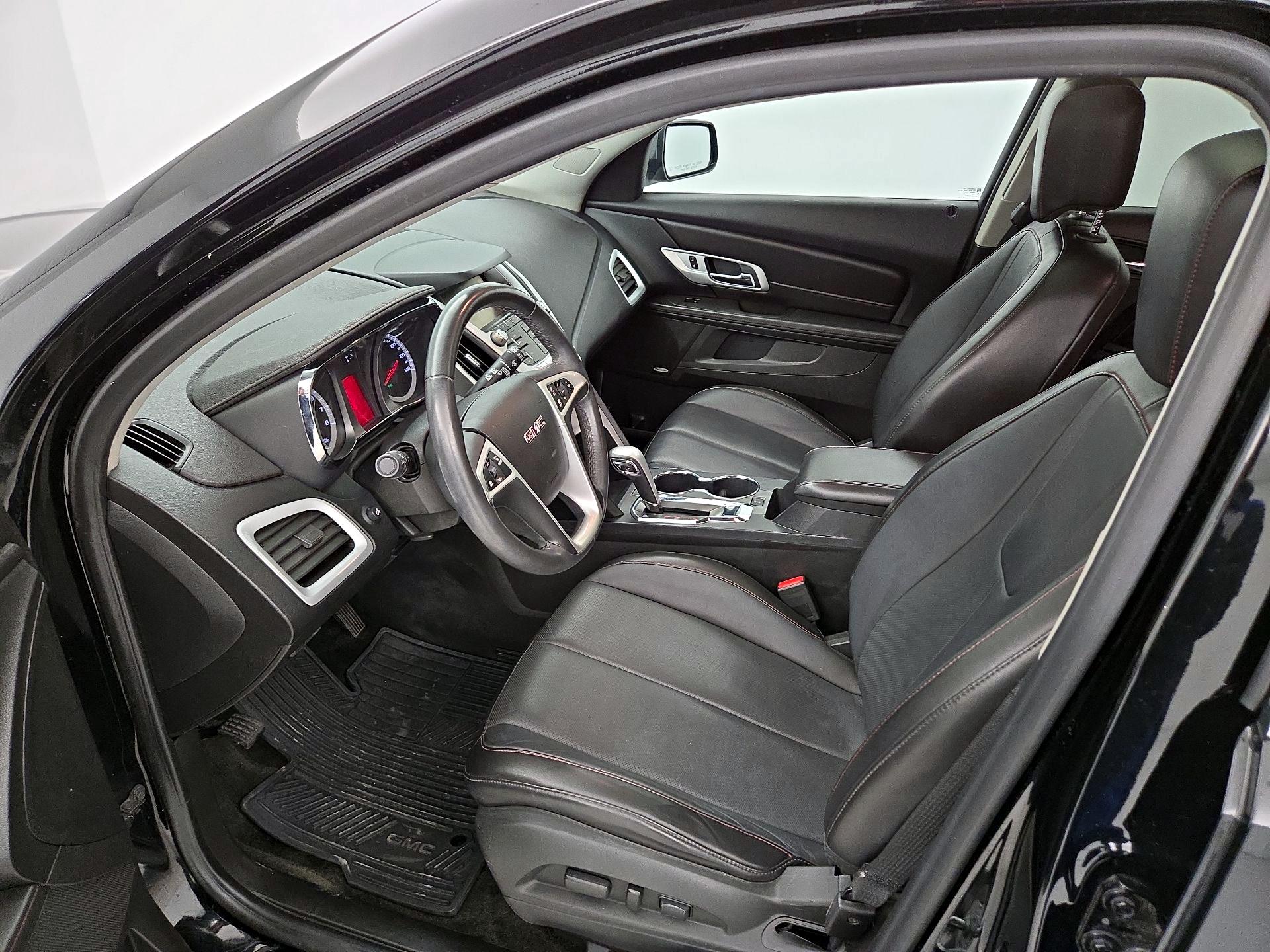 Thumbnail: 2015 GMC Terrain - 11