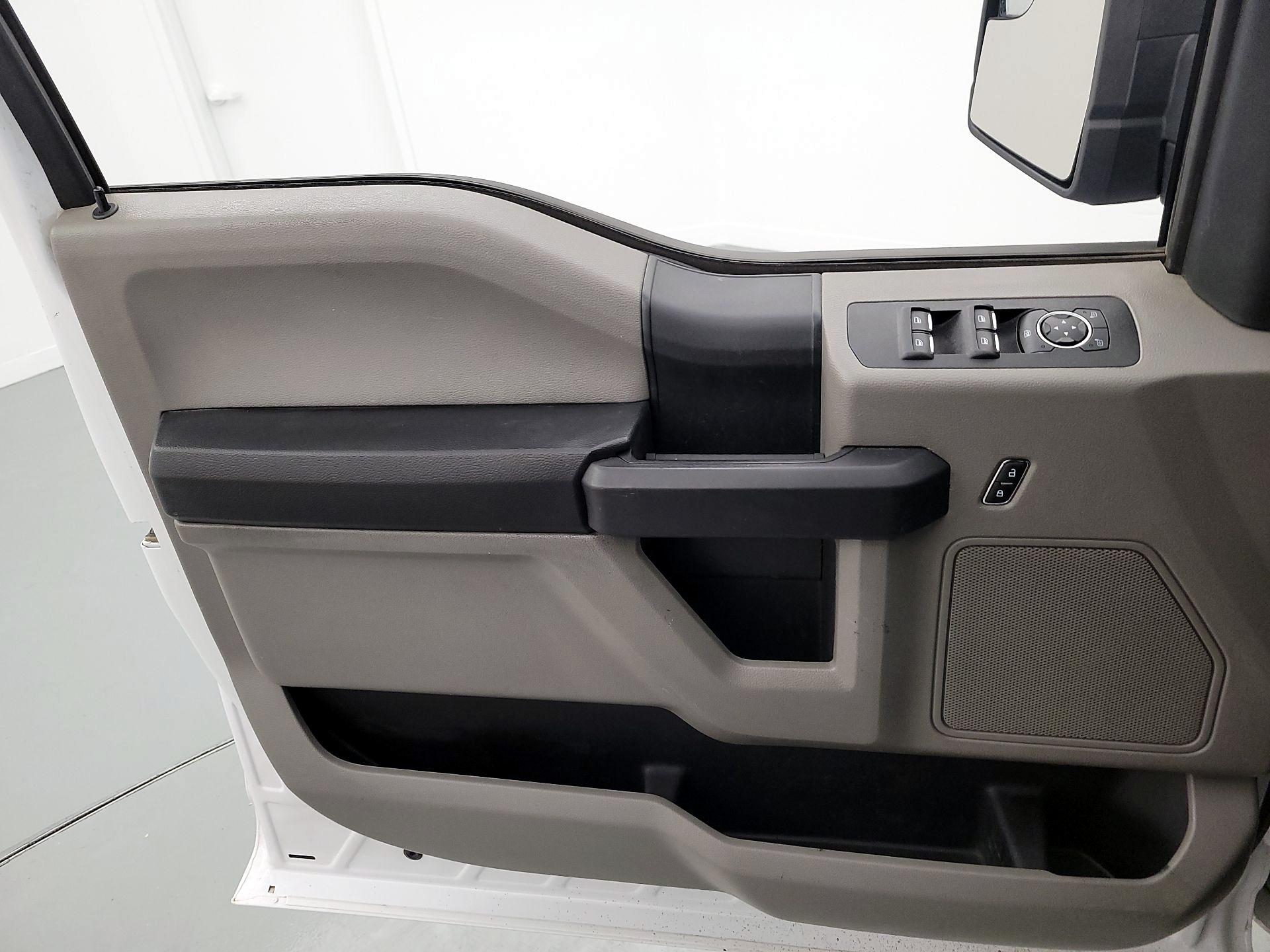 Thumbnail: 2019 Ford F-150 - 12