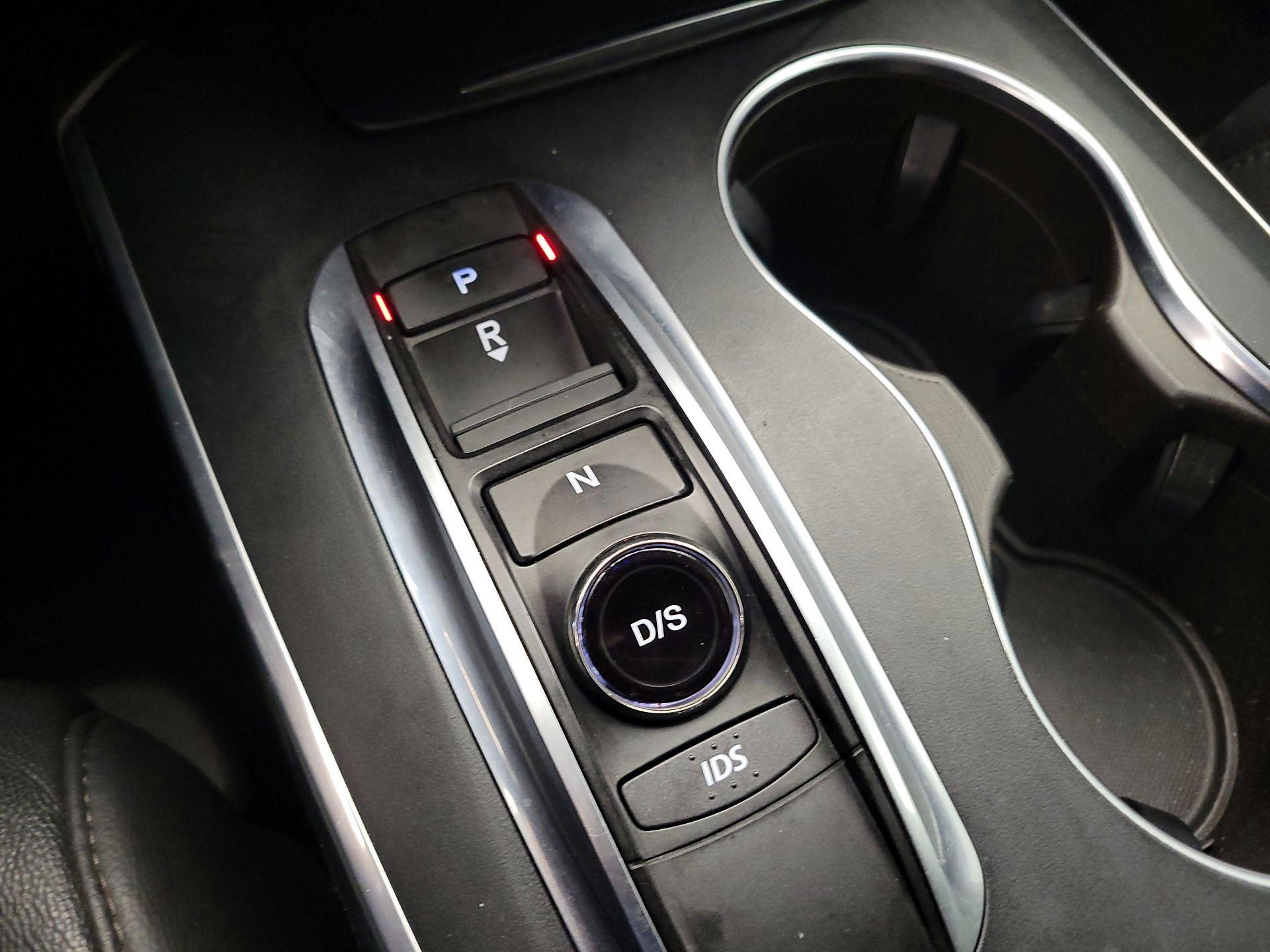 Thumbnail: 2016 Acura MDX - 18