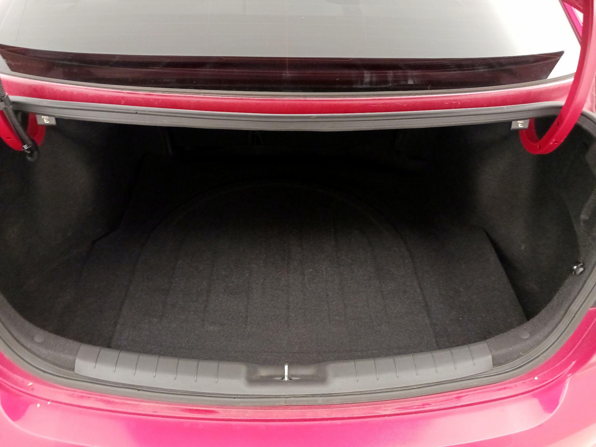 Thumbnail: 2020 Hyundai Elantra - 20