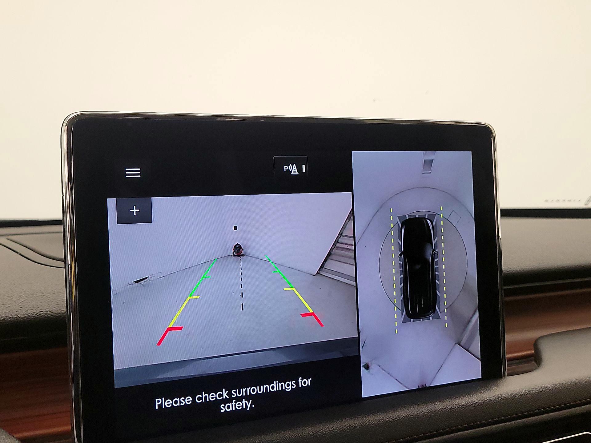 Thumbnail: 2023 Lincoln Aviator - 15