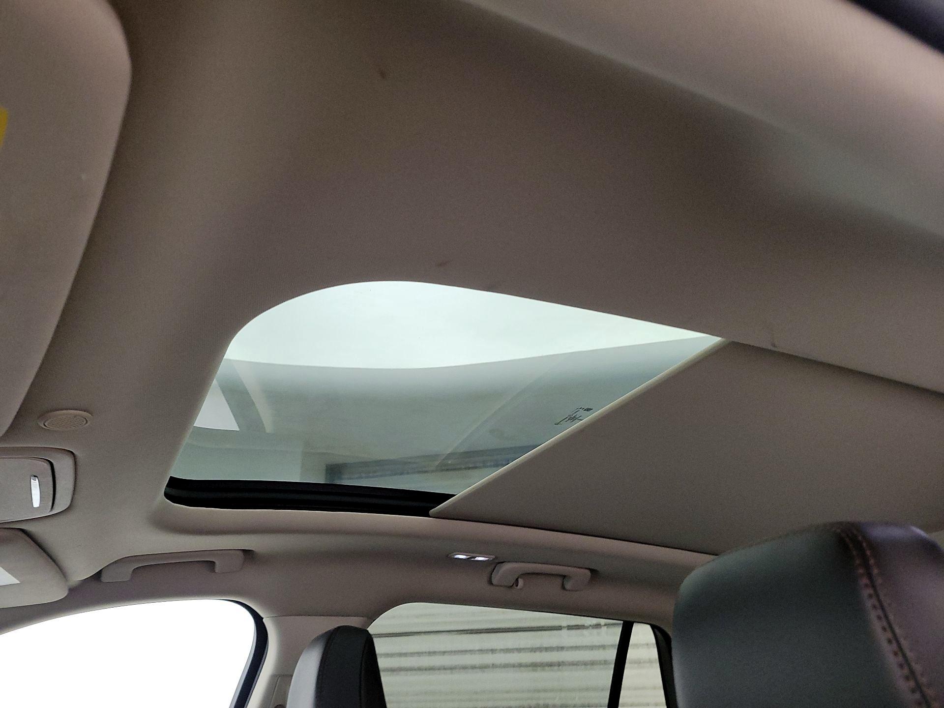 Thumbnail: 2023 Lincoln Aviator - 20