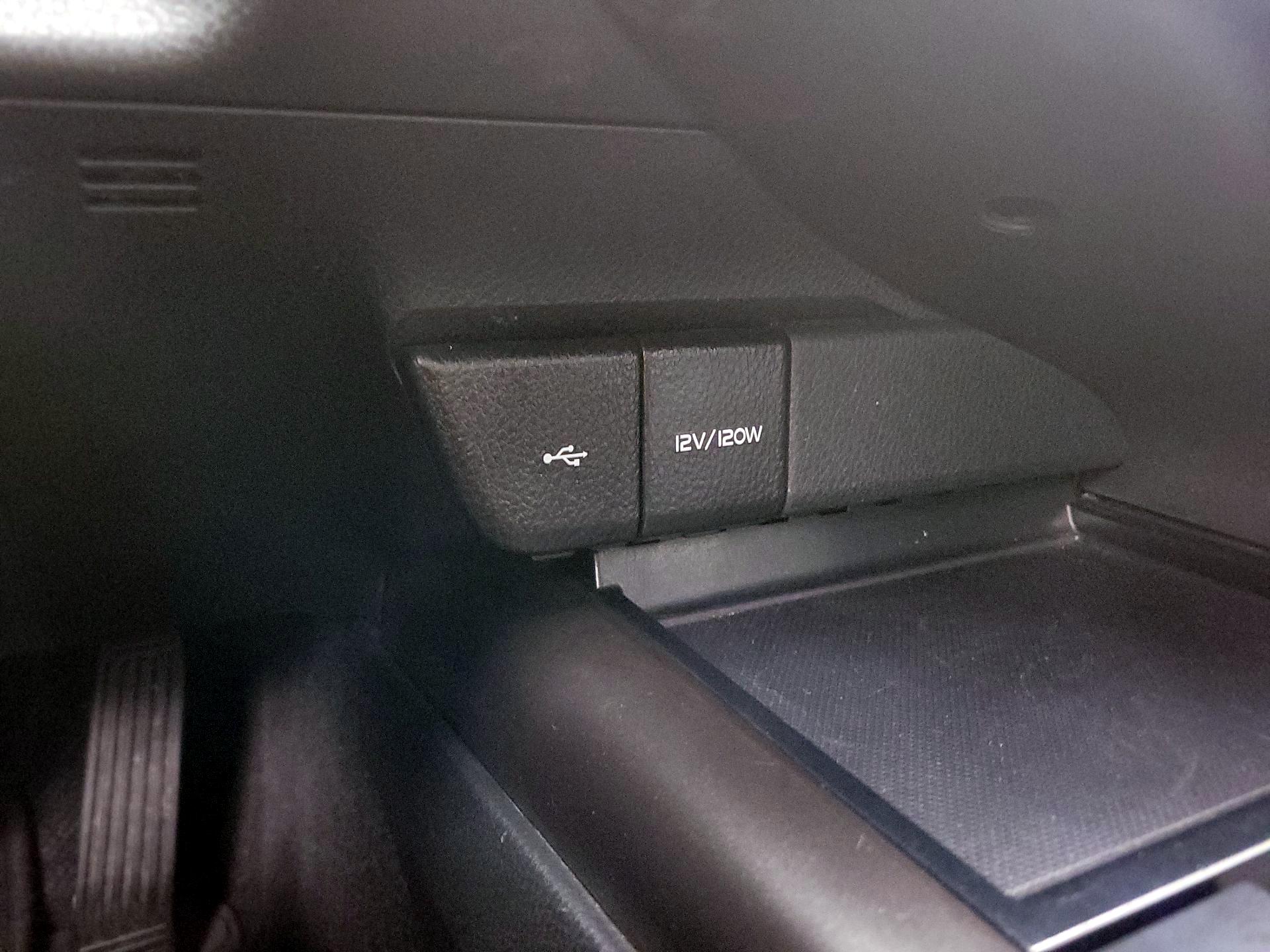 Thumbnail: 2024 Toyota Camry - 18