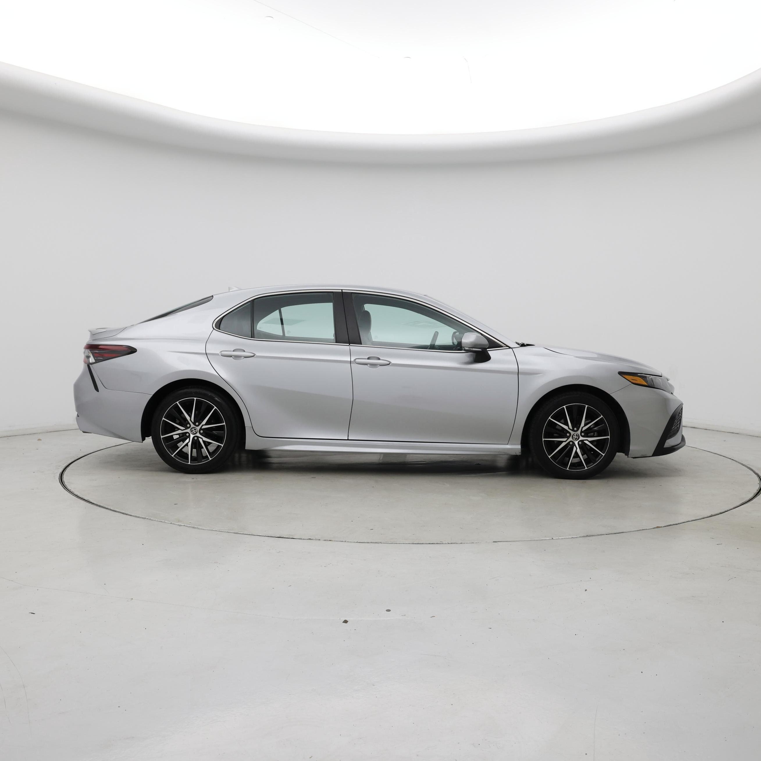 Thumbnail: 2024 Toyota Camry - 7