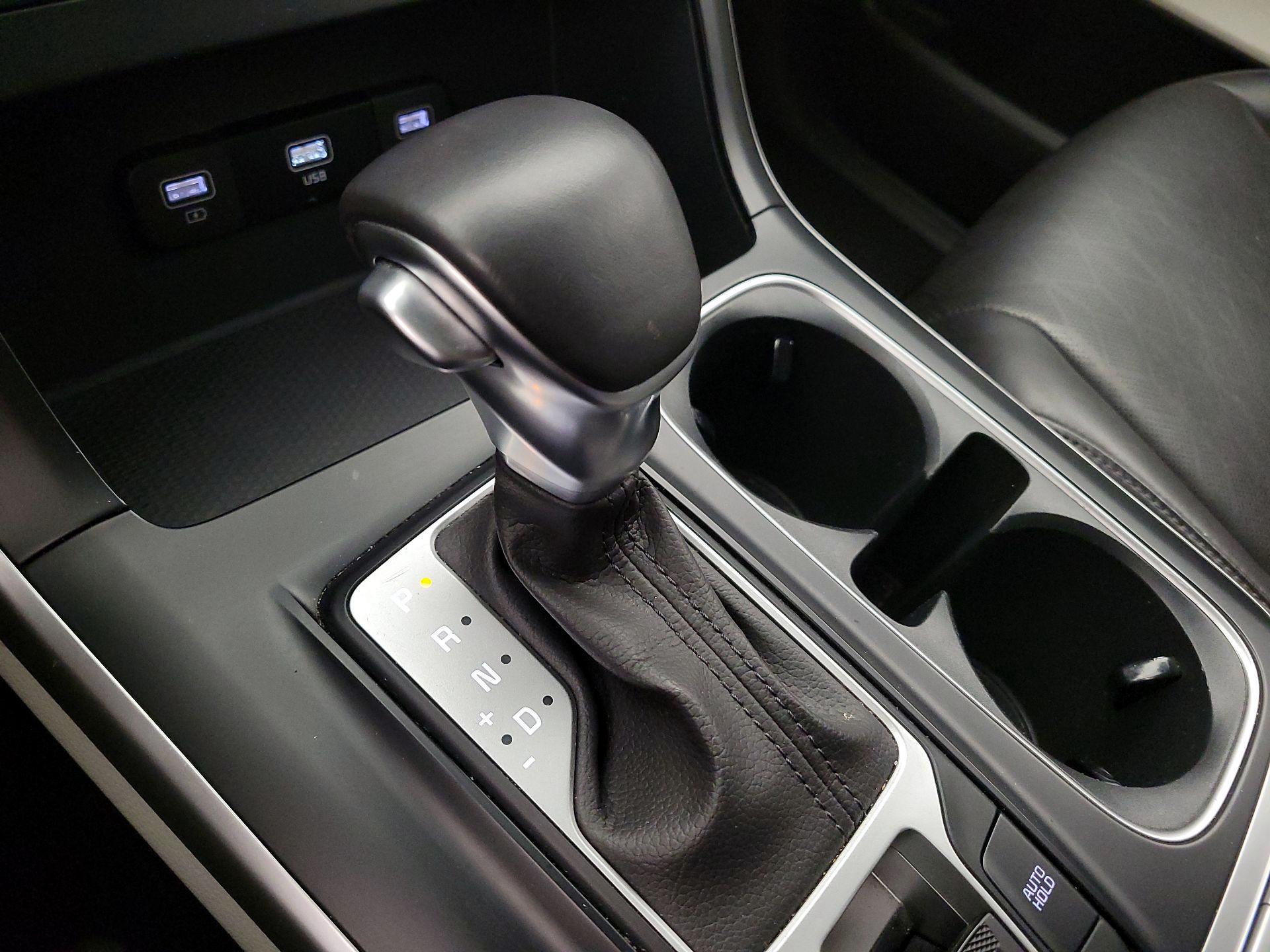 Thumbnail: 2024 Kia Carnival - 17