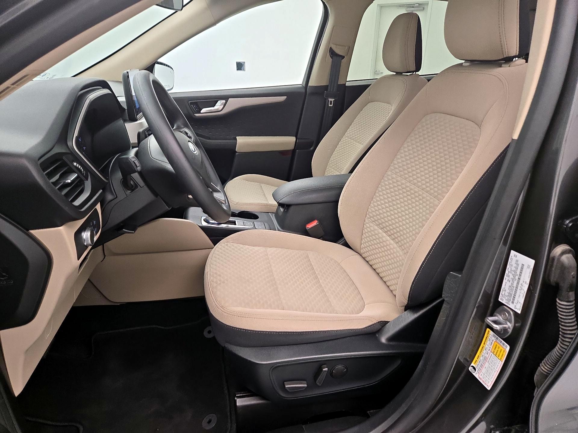 Thumbnail: 2020 Ford Escape - 11