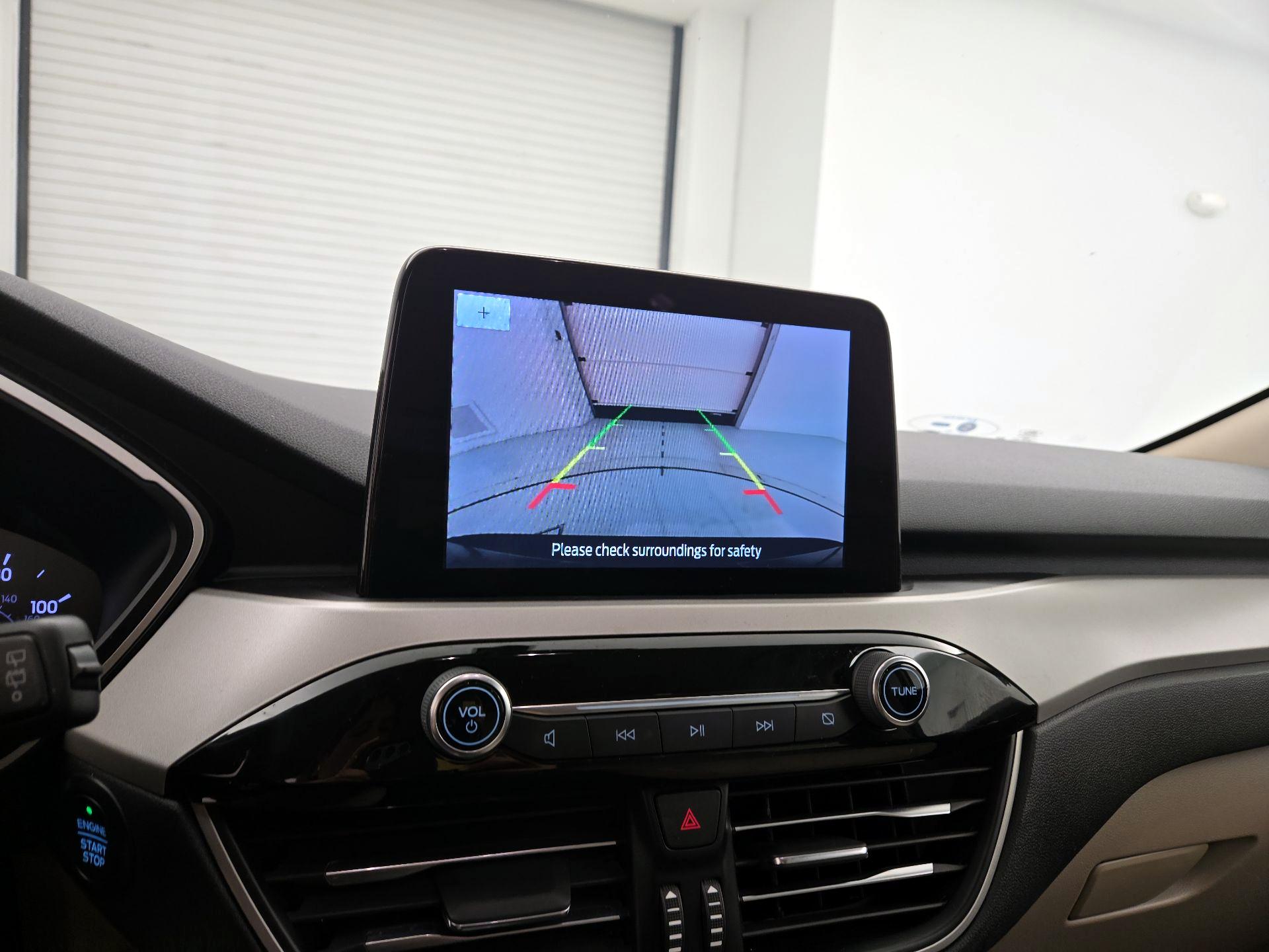 Thumbnail: 2020 Ford Escape - 14