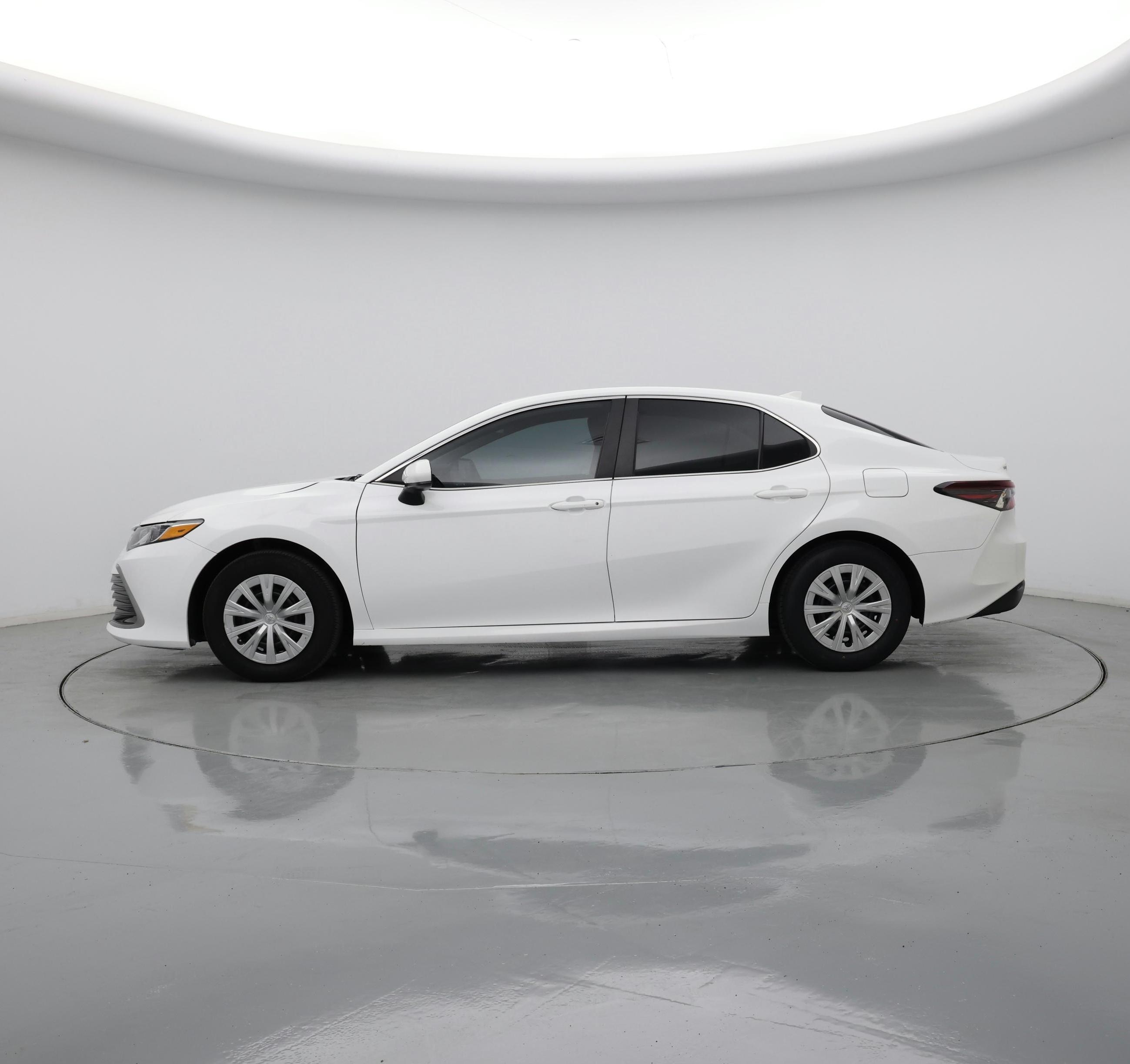 Thumbnail: 2024 Toyota Camry - 3