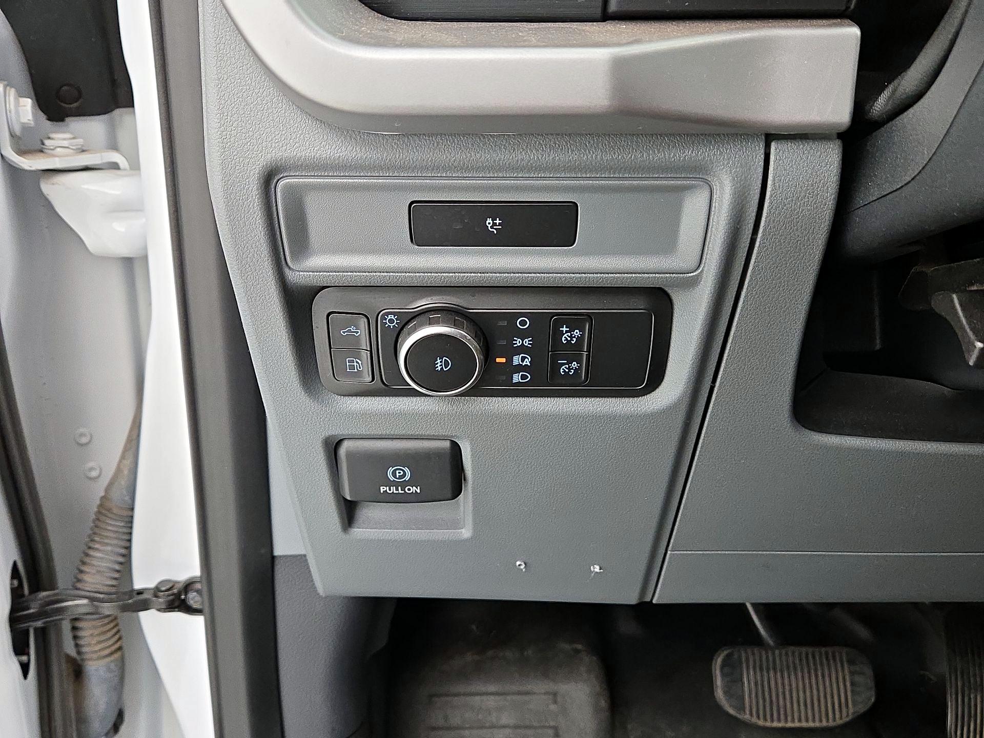 Thumbnail: 2022 Ford F-150 - 13