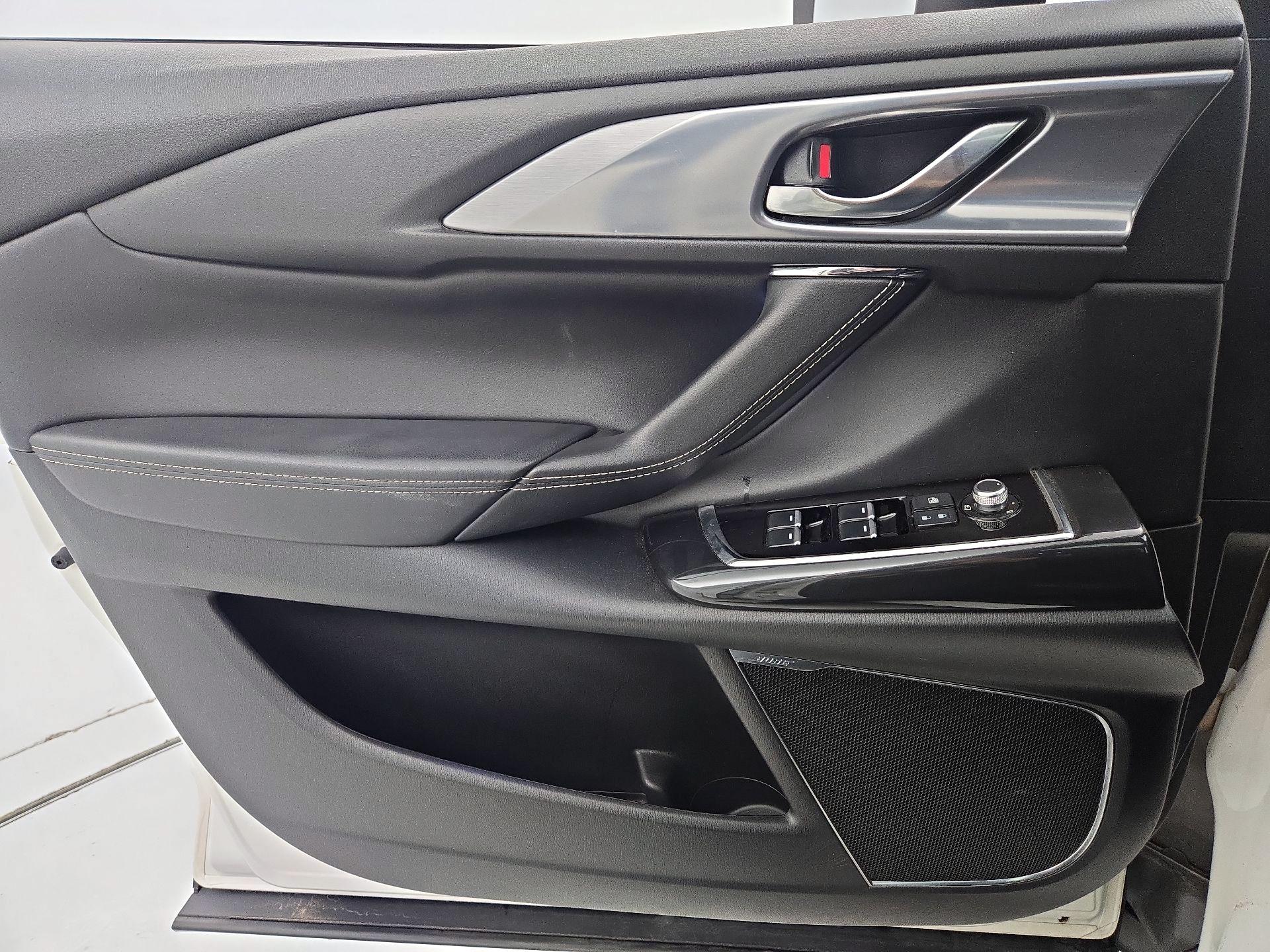 Thumbnail: 2023 Mazda CX-9 - 12