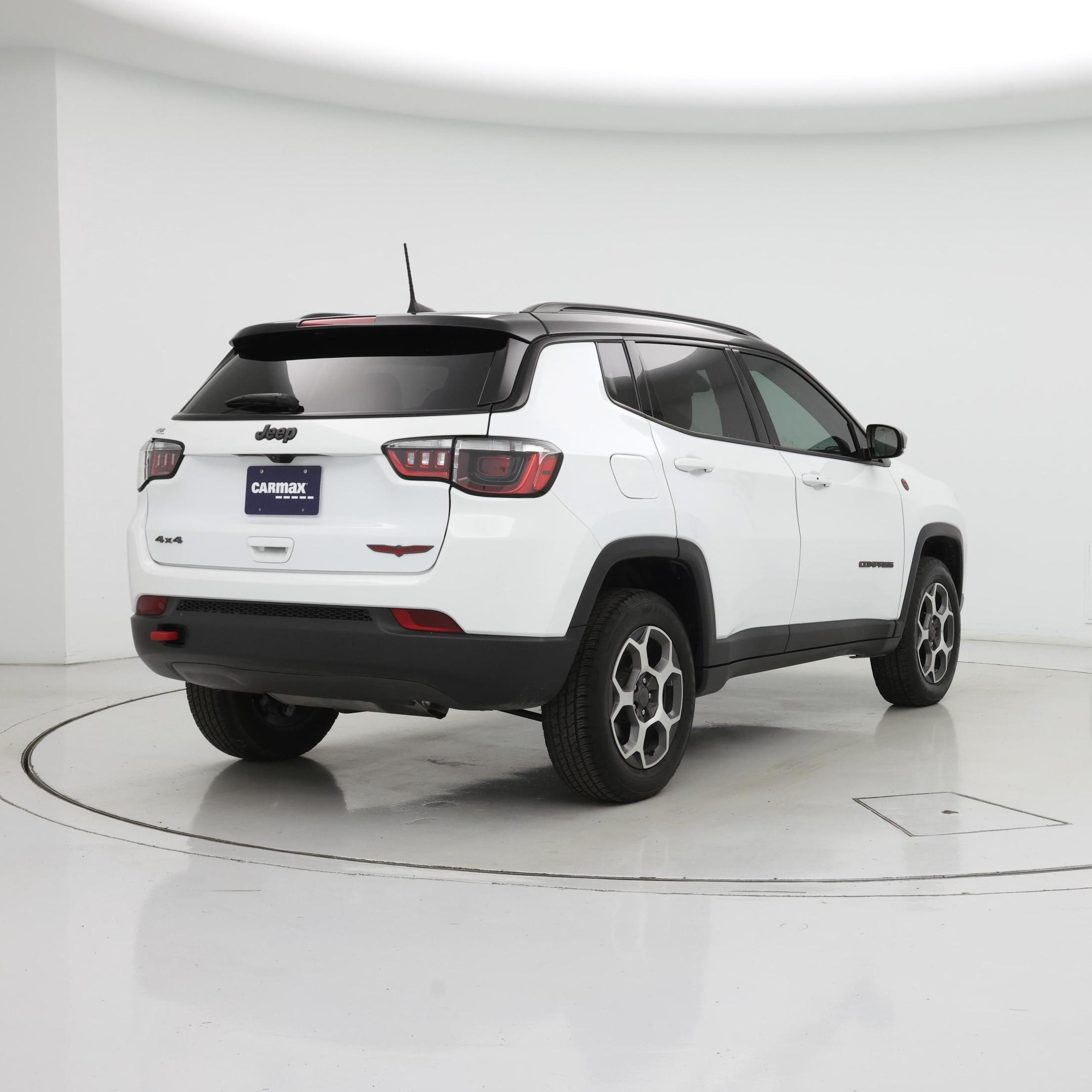 Thumbnail: 2022 Jeep Compass - 8